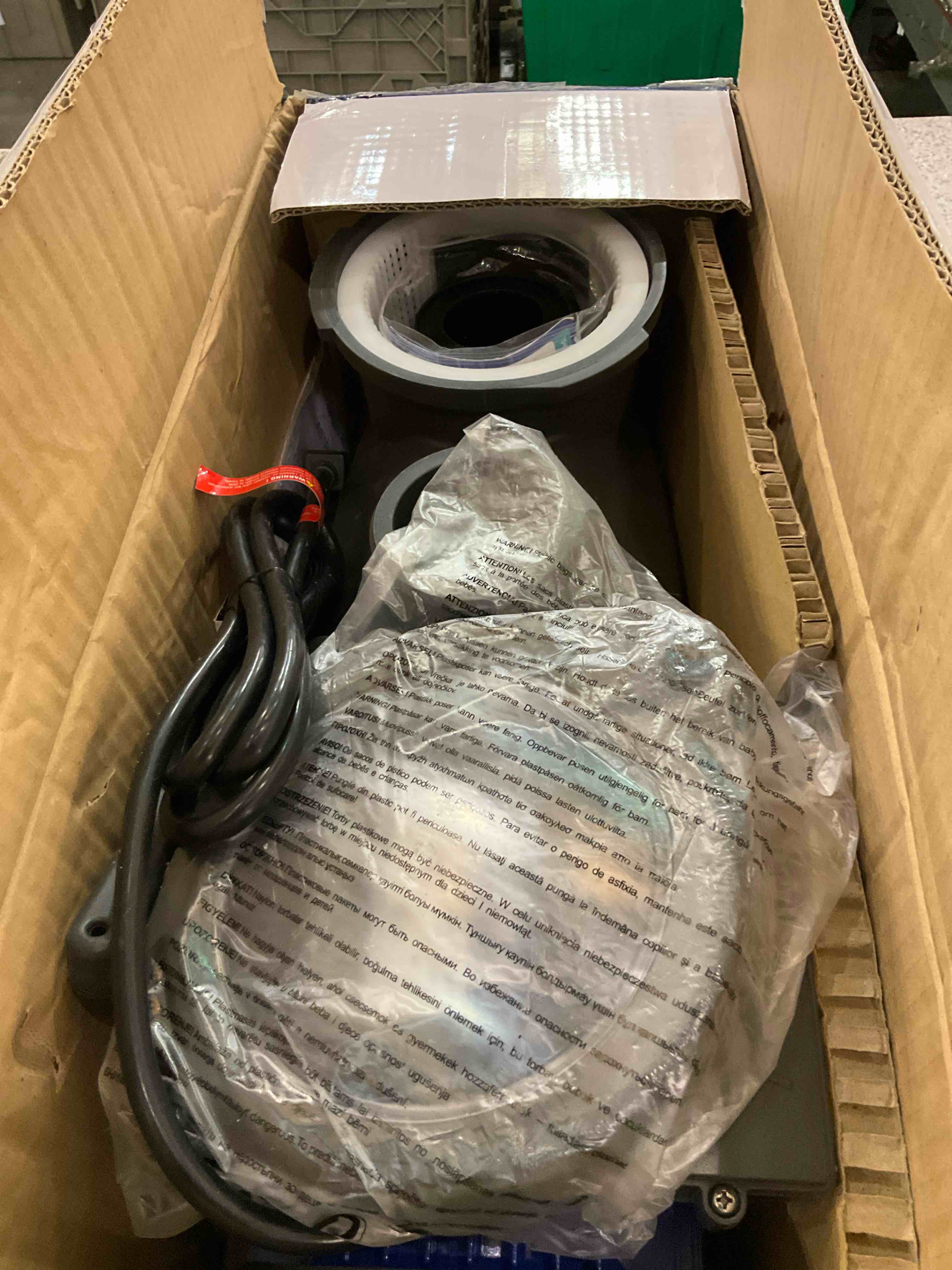 https://s3.amazonaws.com/lotting-images-prod/BargainHunt/EXS01704779_1714572027291.jpeg