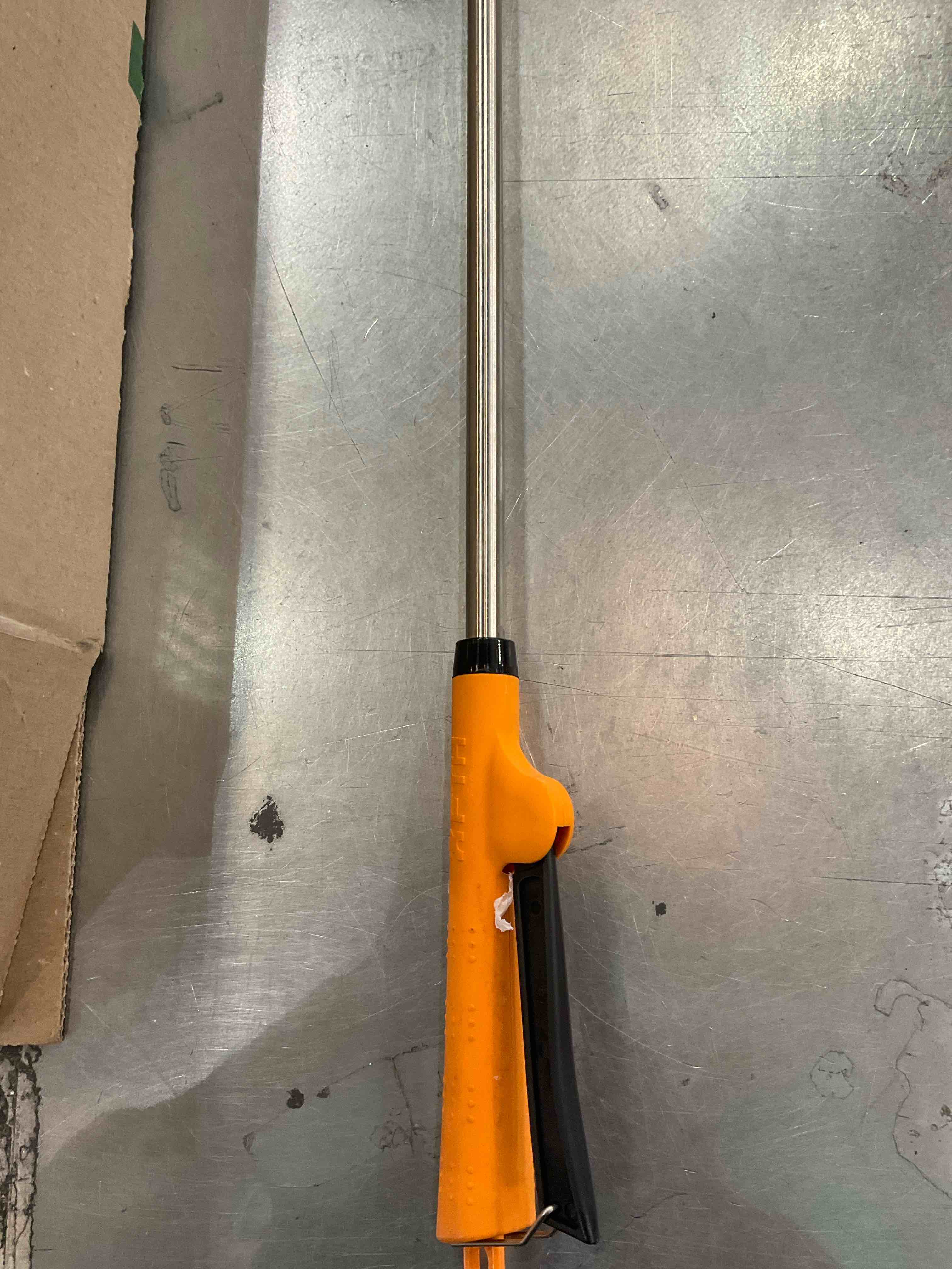 https://s3.amazonaws.com/lotting-images-prod/BargainHunt/EXS01705148_1713812183685.jpeg