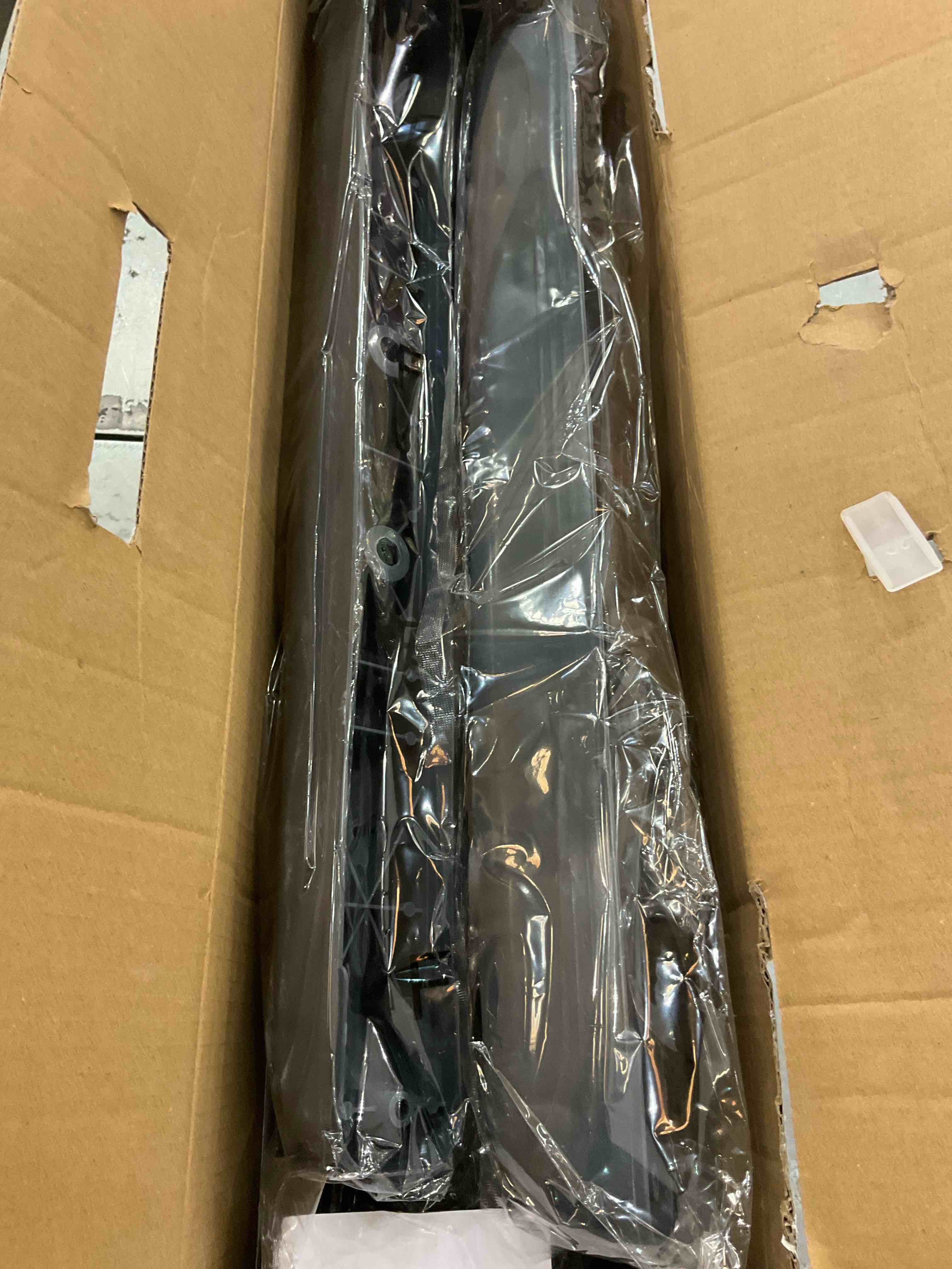 https://s3.amazonaws.com/lotting-images-prod/BargainHunt/EXS01705150_1713812483587.jpeg