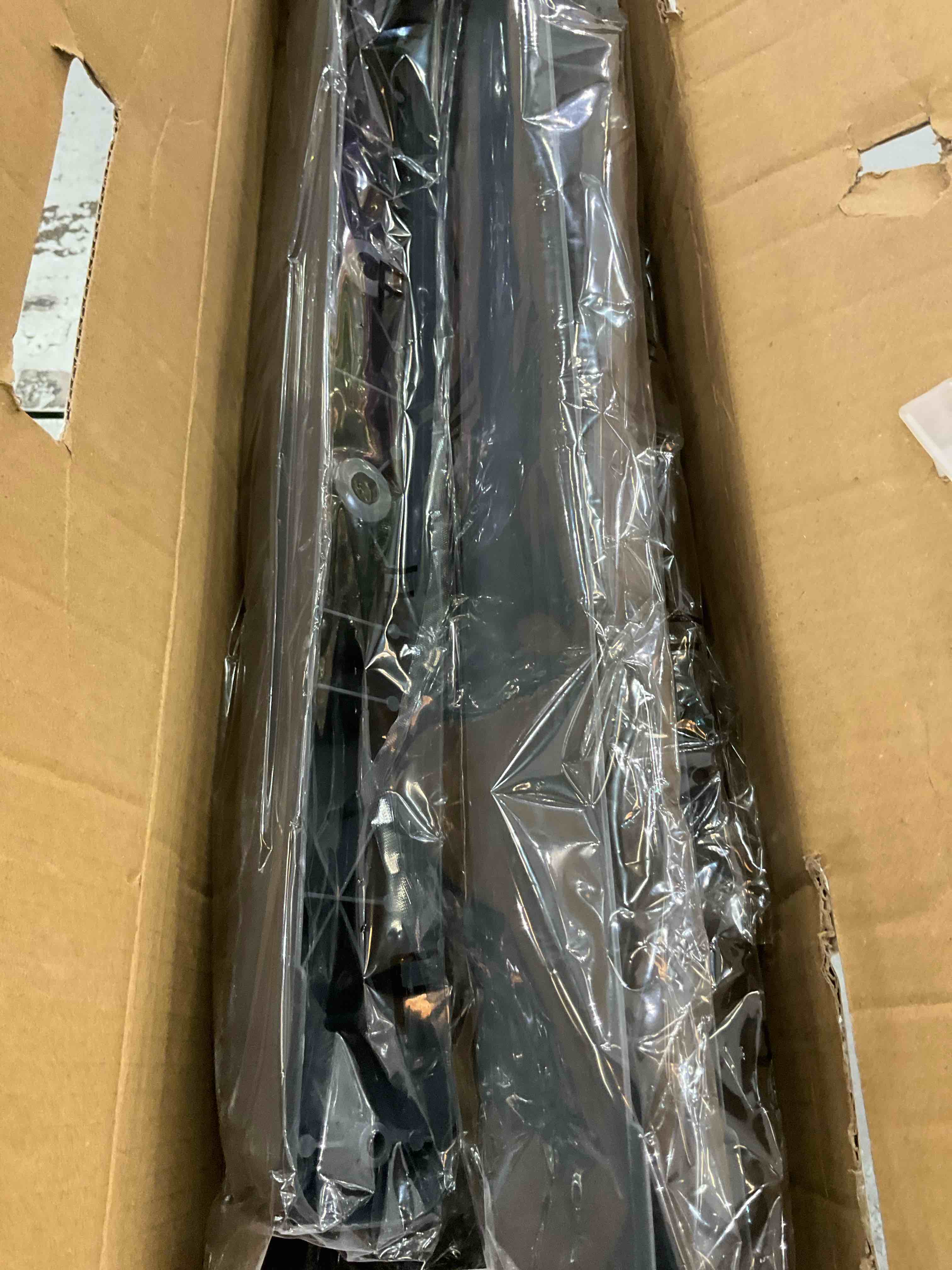 https://s3.amazonaws.com/lotting-images-prod/BargainHunt/EXS01705150_1713812495280.jpeg