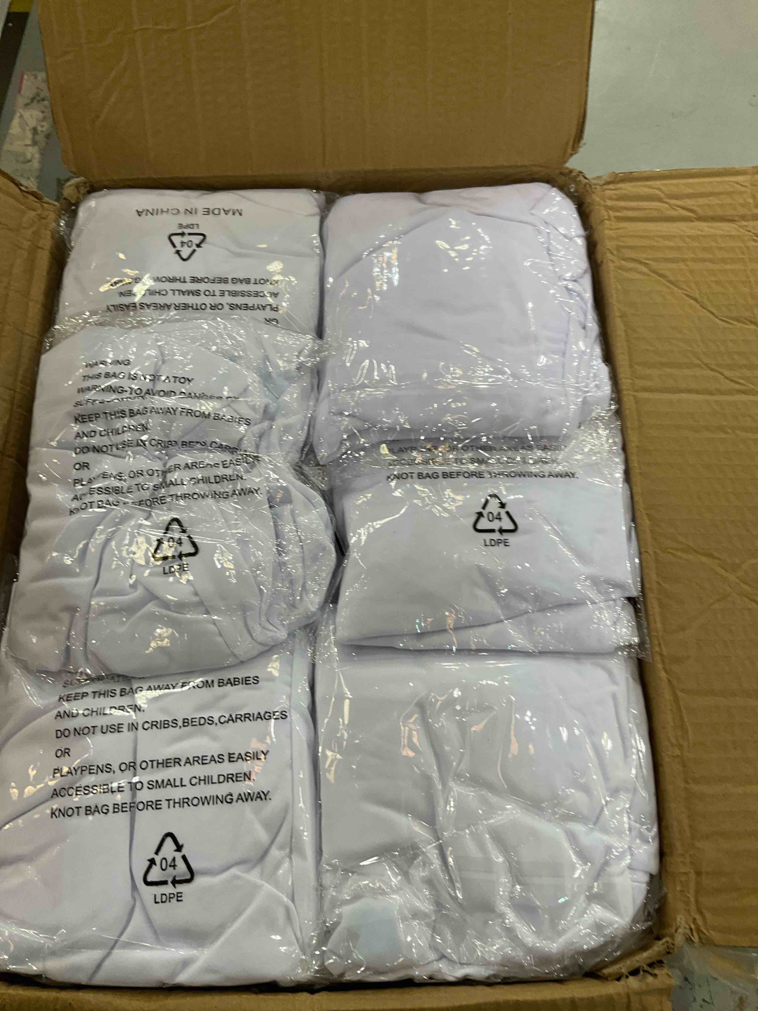 https://s3.amazonaws.com/lotting-images-prod/BargainHunt/EXS01705305_1713897752522.jpeg