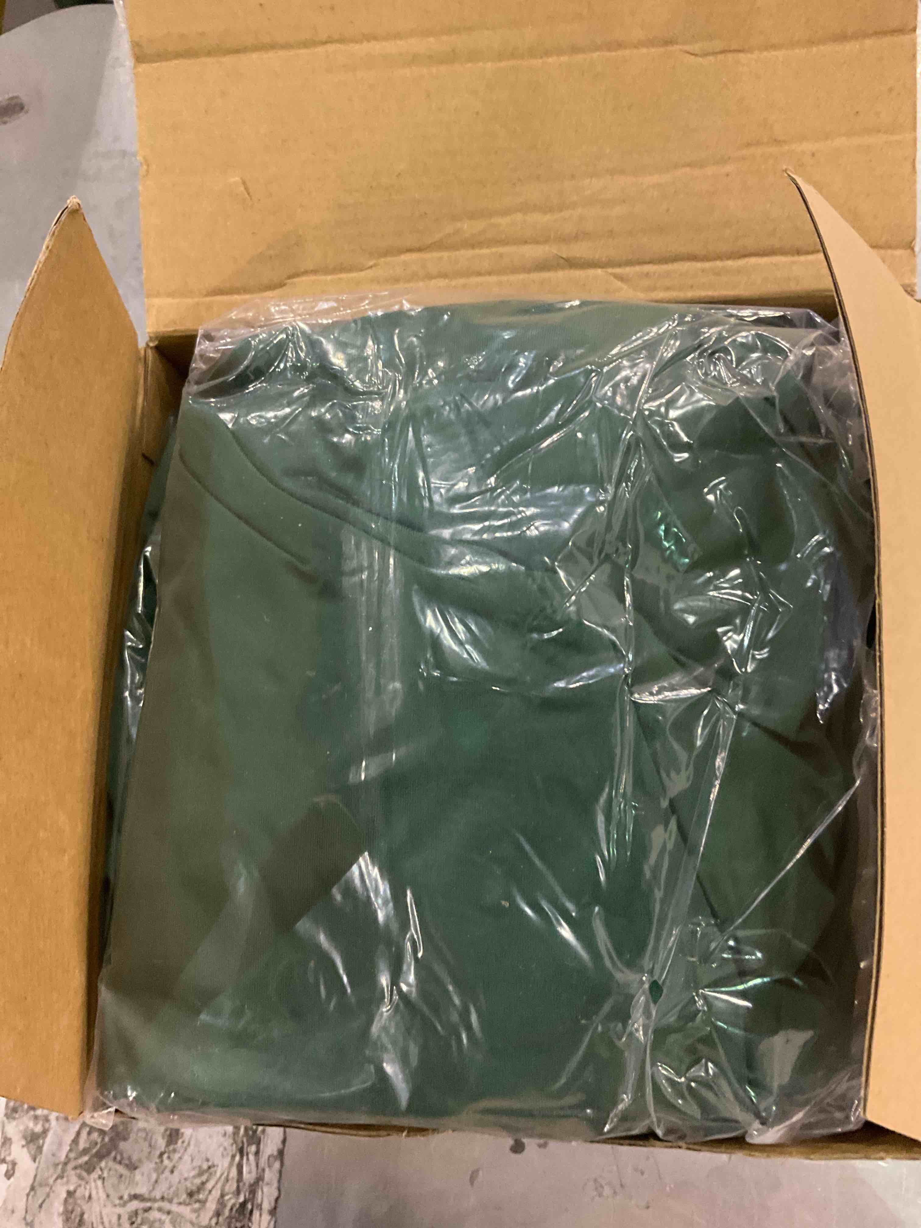 https://s3.amazonaws.com/lotting-images-prod/BargainHunt/EXS01705331_1713959142090.jpeg