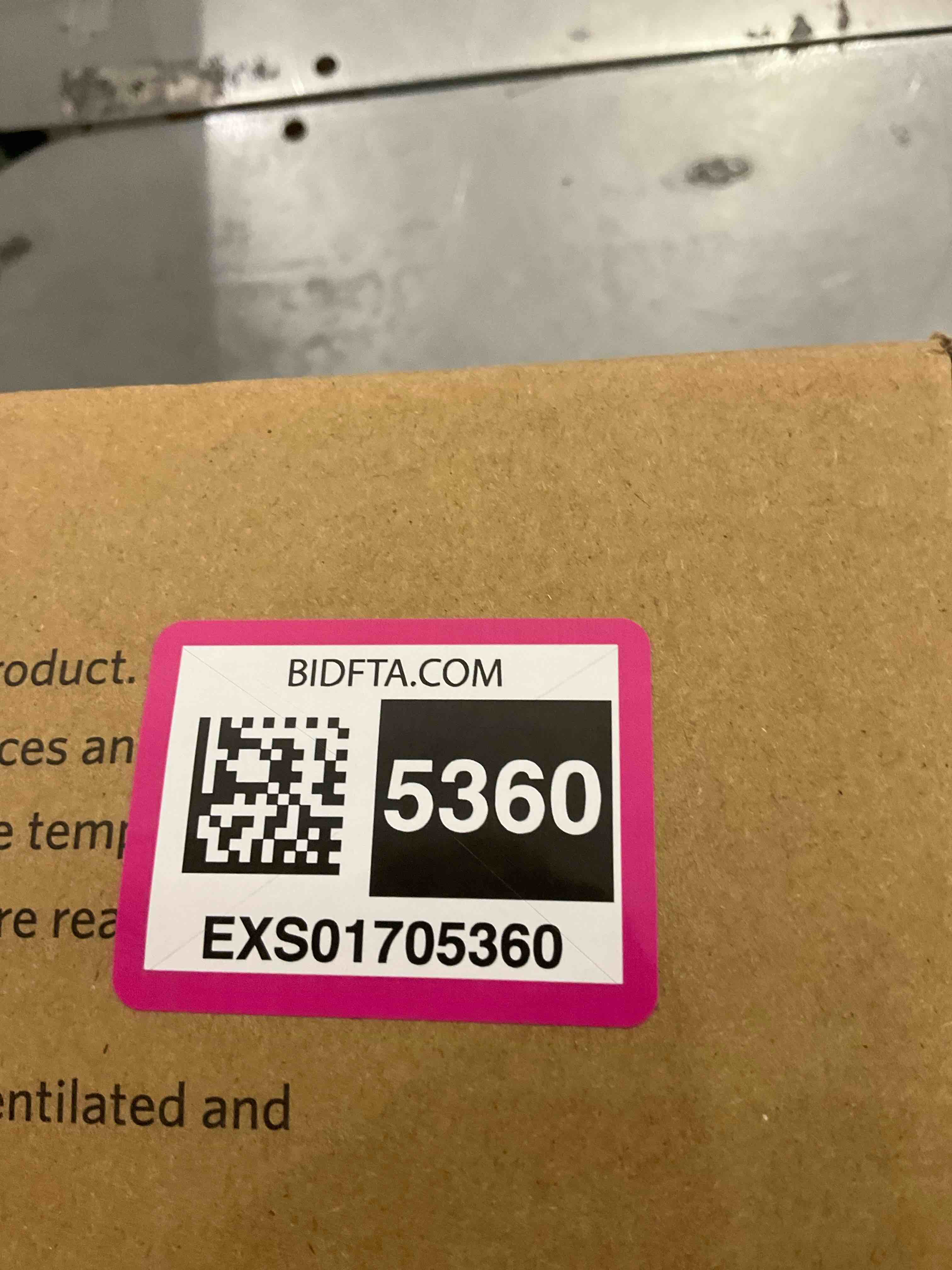 https://s3.amazonaws.com/lotting-images-prod/BargainHunt/EXS01705360_1713962743158.jpeg