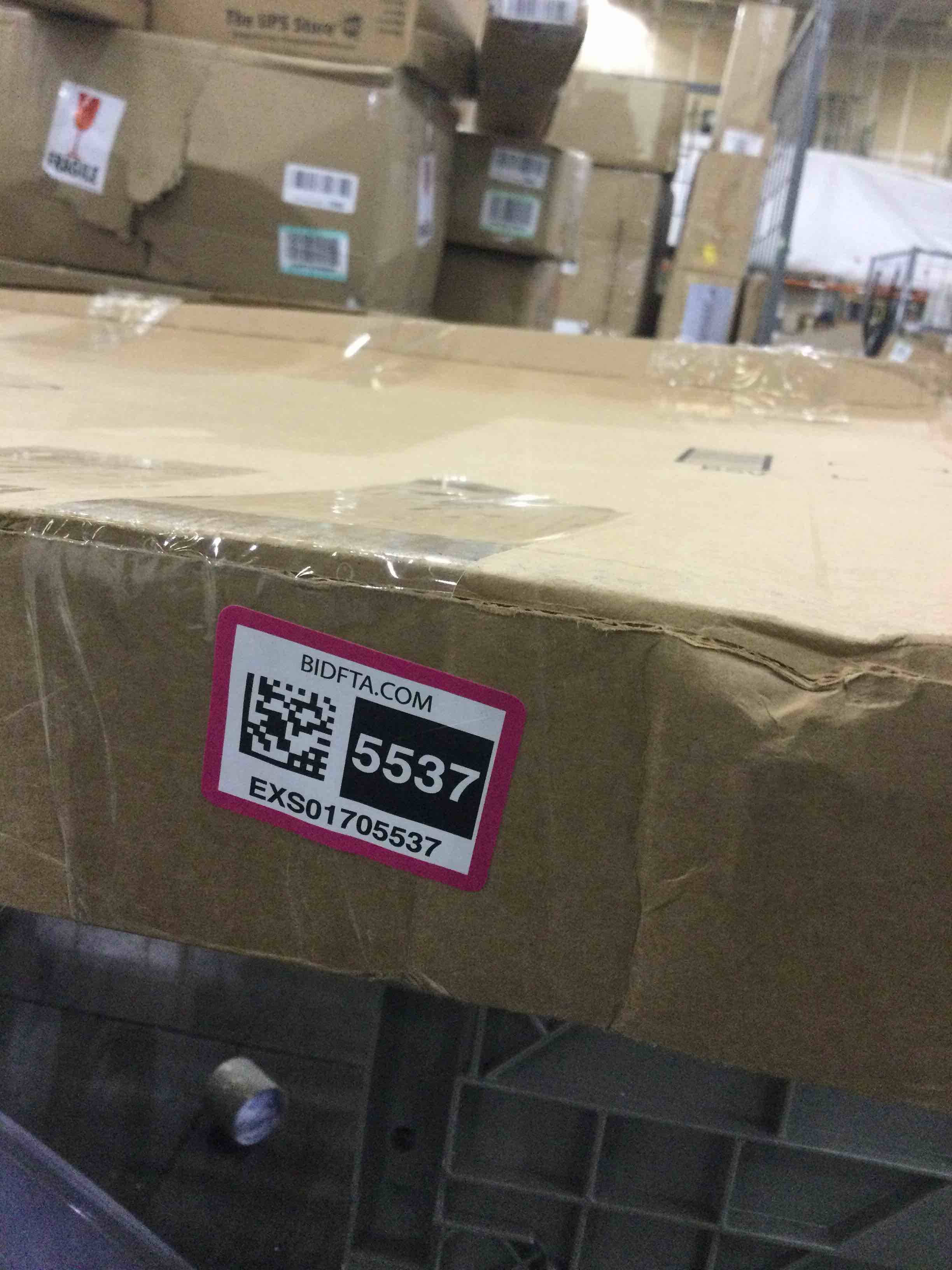 https://s3.amazonaws.com/lotting-images-prod/BargainHunt/EXS01705537_1713451829854.jpeg