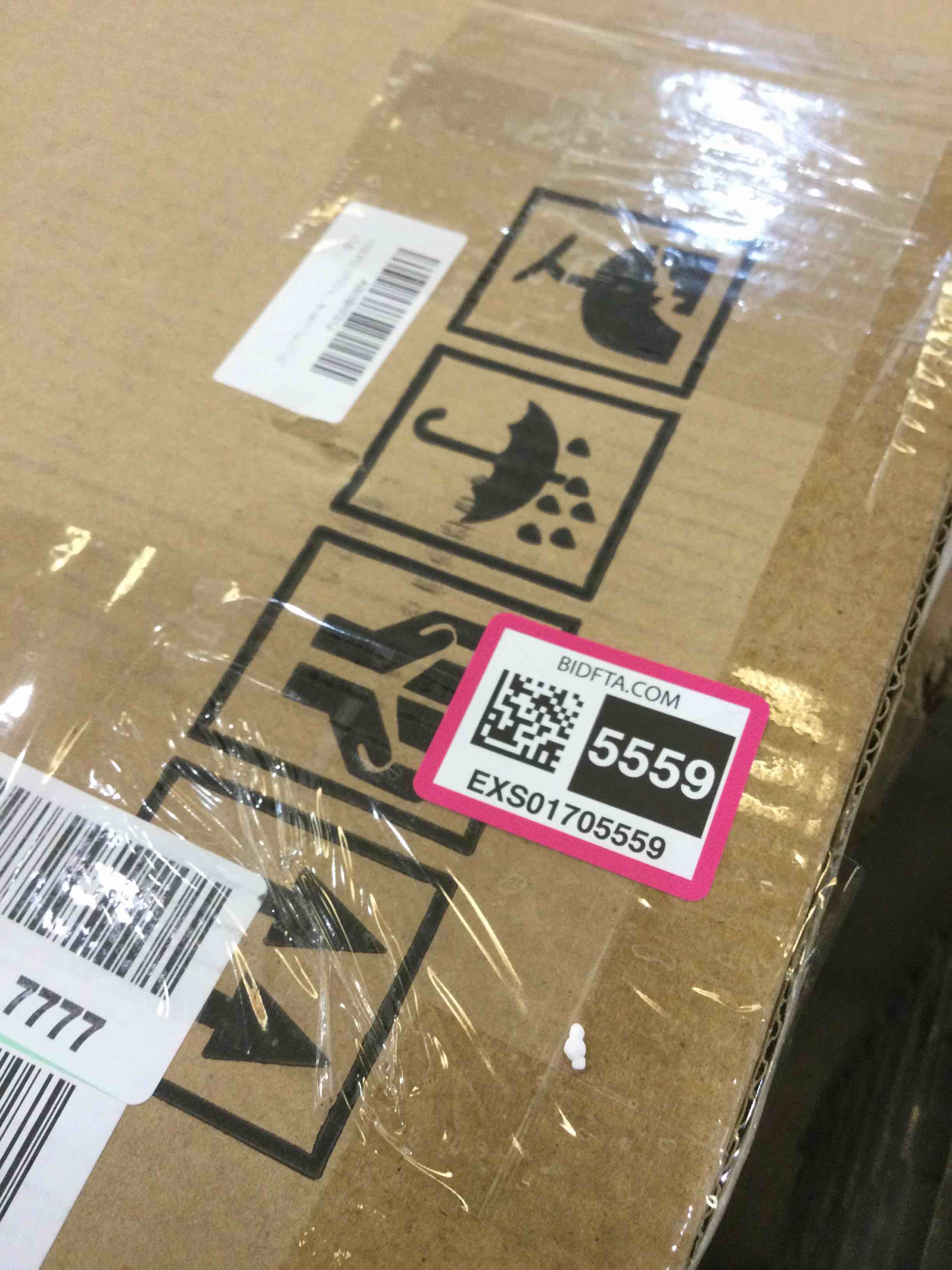 https://s3.amazonaws.com/lotting-images-prod/BargainHunt/EXS01705559_1713454890308.jpeg