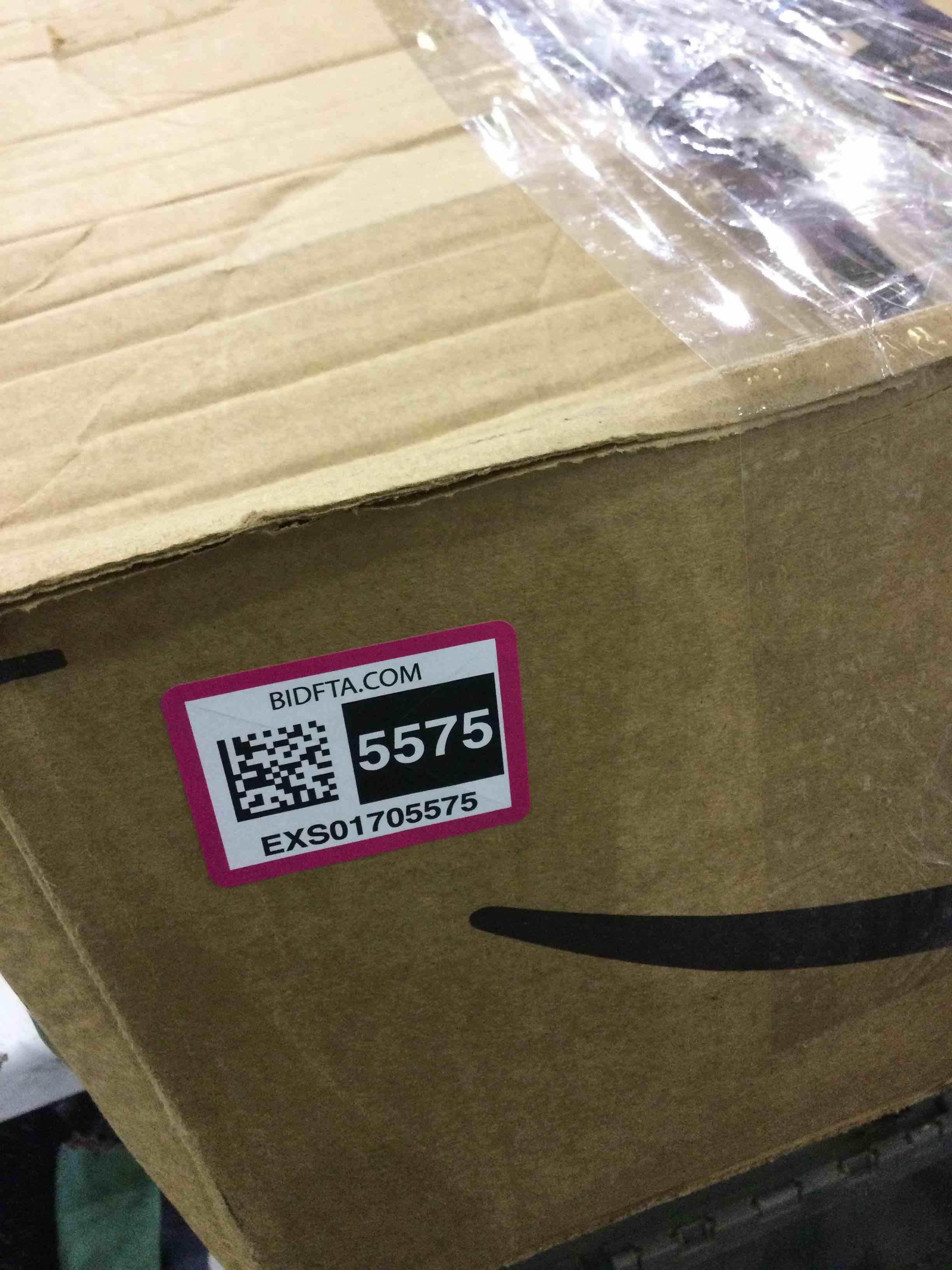 https://s3.amazonaws.com/lotting-images-prod/BargainHunt/EXS01705575_1713460425707.jpeg