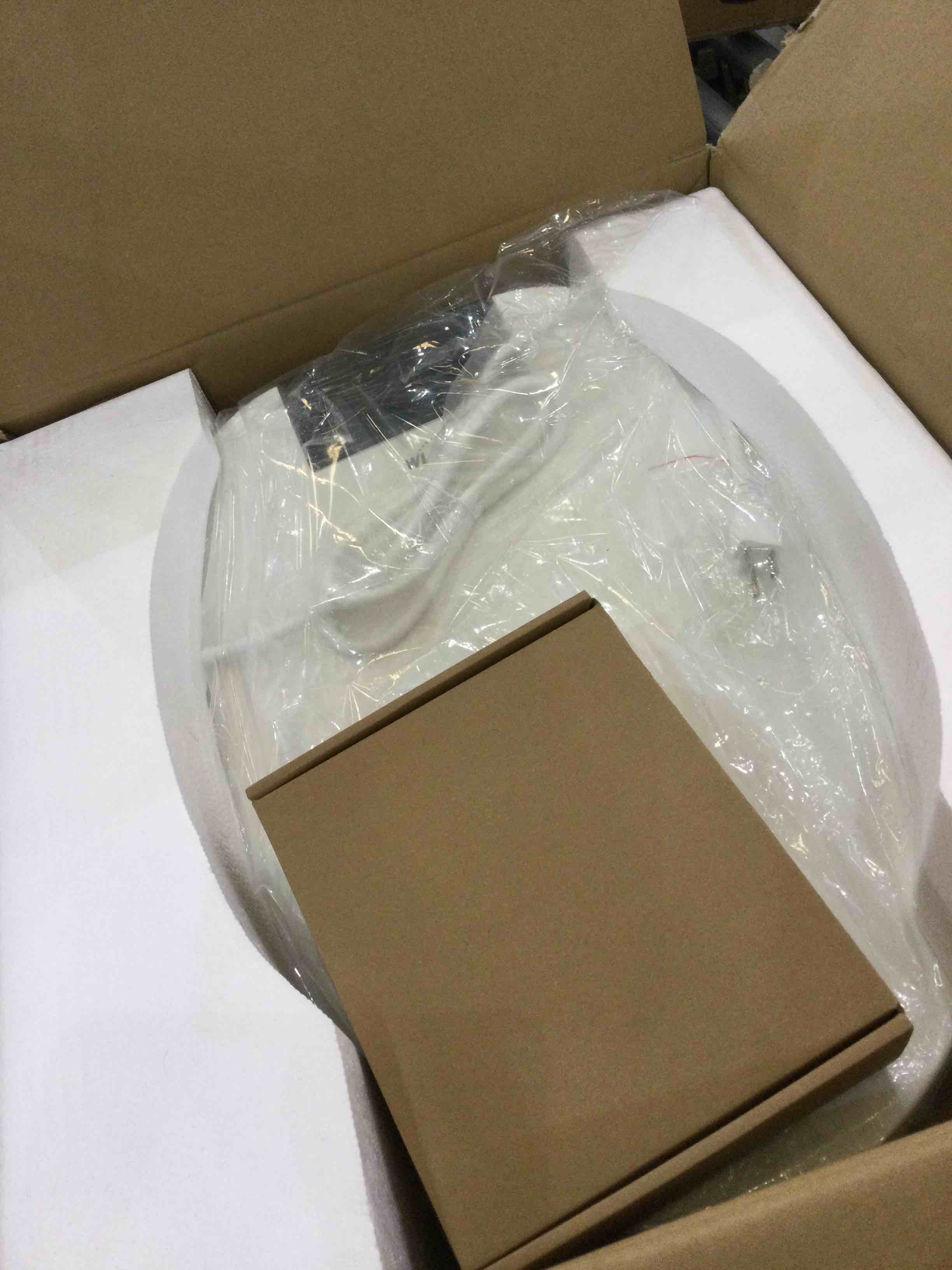 https://s3.amazonaws.com/lotting-images-prod/BargainHunt/EXS01705578_1713460685708.jpeg