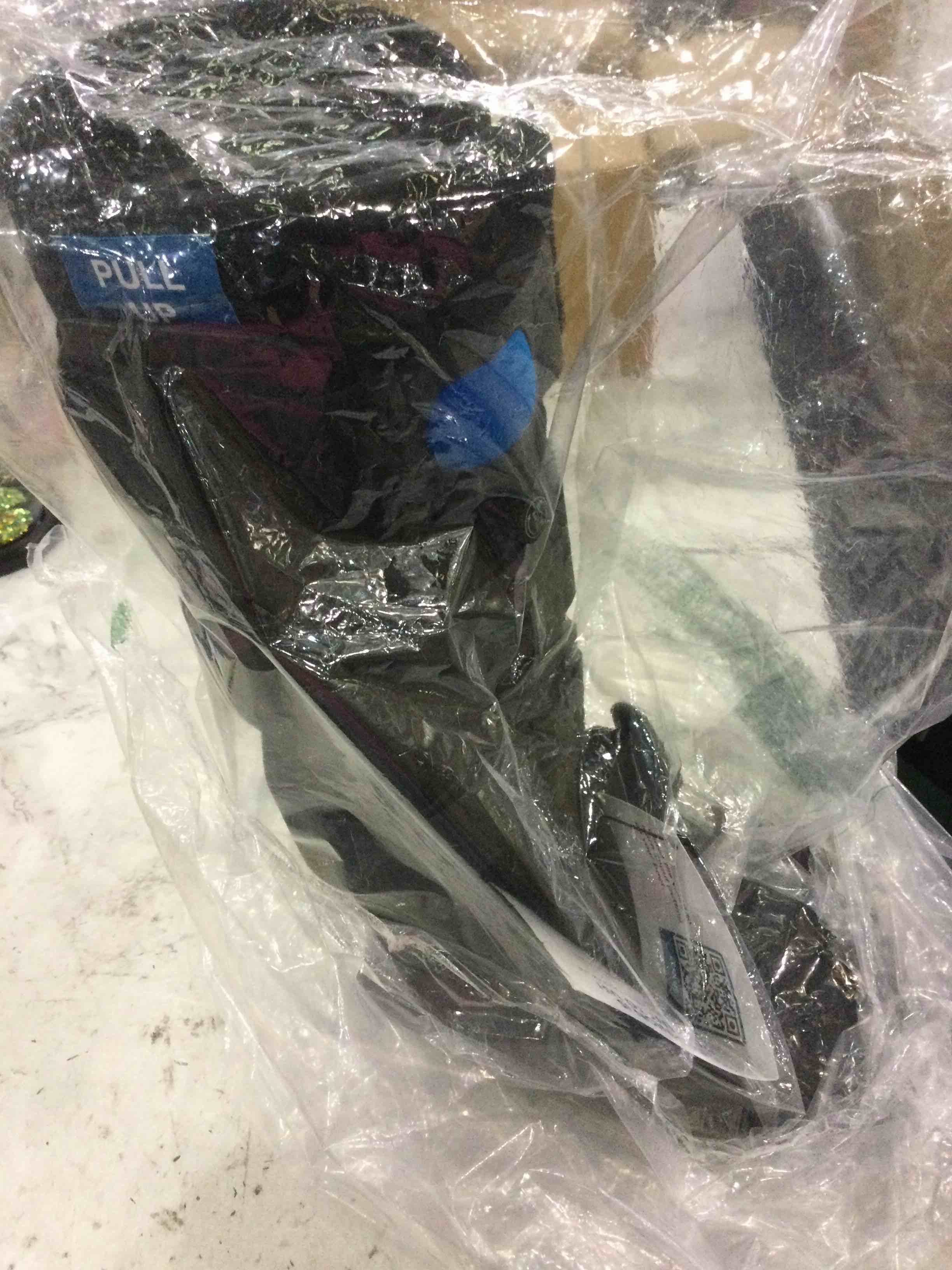https://s3.amazonaws.com/lotting-images-prod/BargainHunt/EXS01705673_1713528747045.jpeg