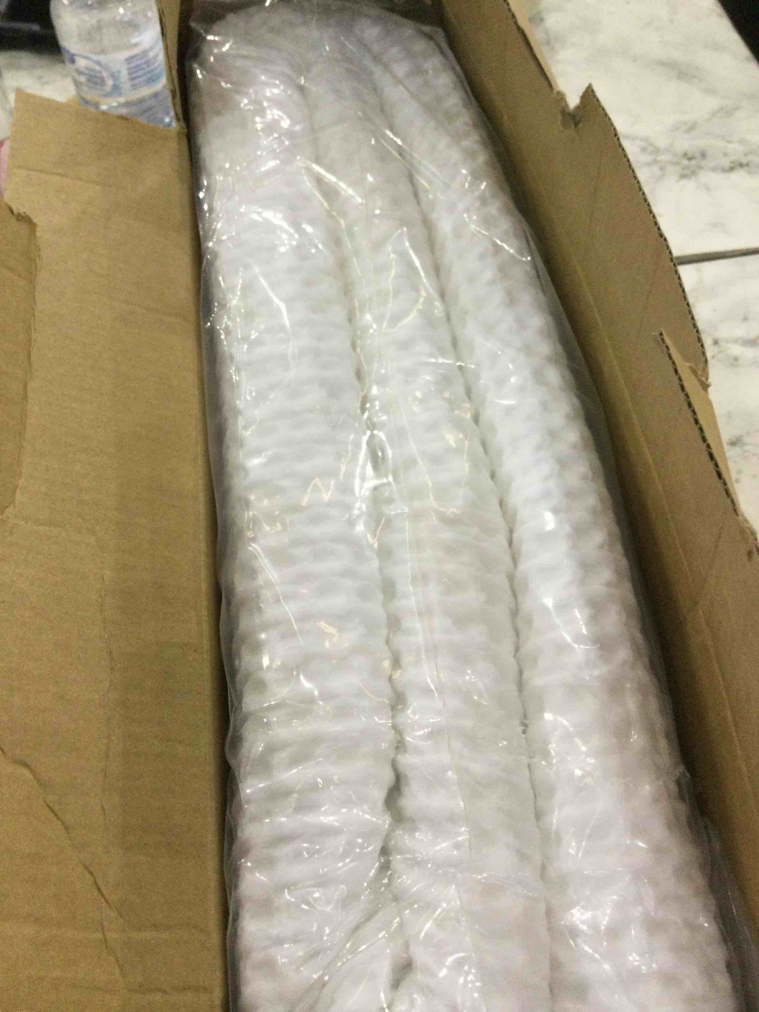 https://s3.amazonaws.com/lotting-images-prod/BargainHunt/EXS01705689_1713530213713.jpeg