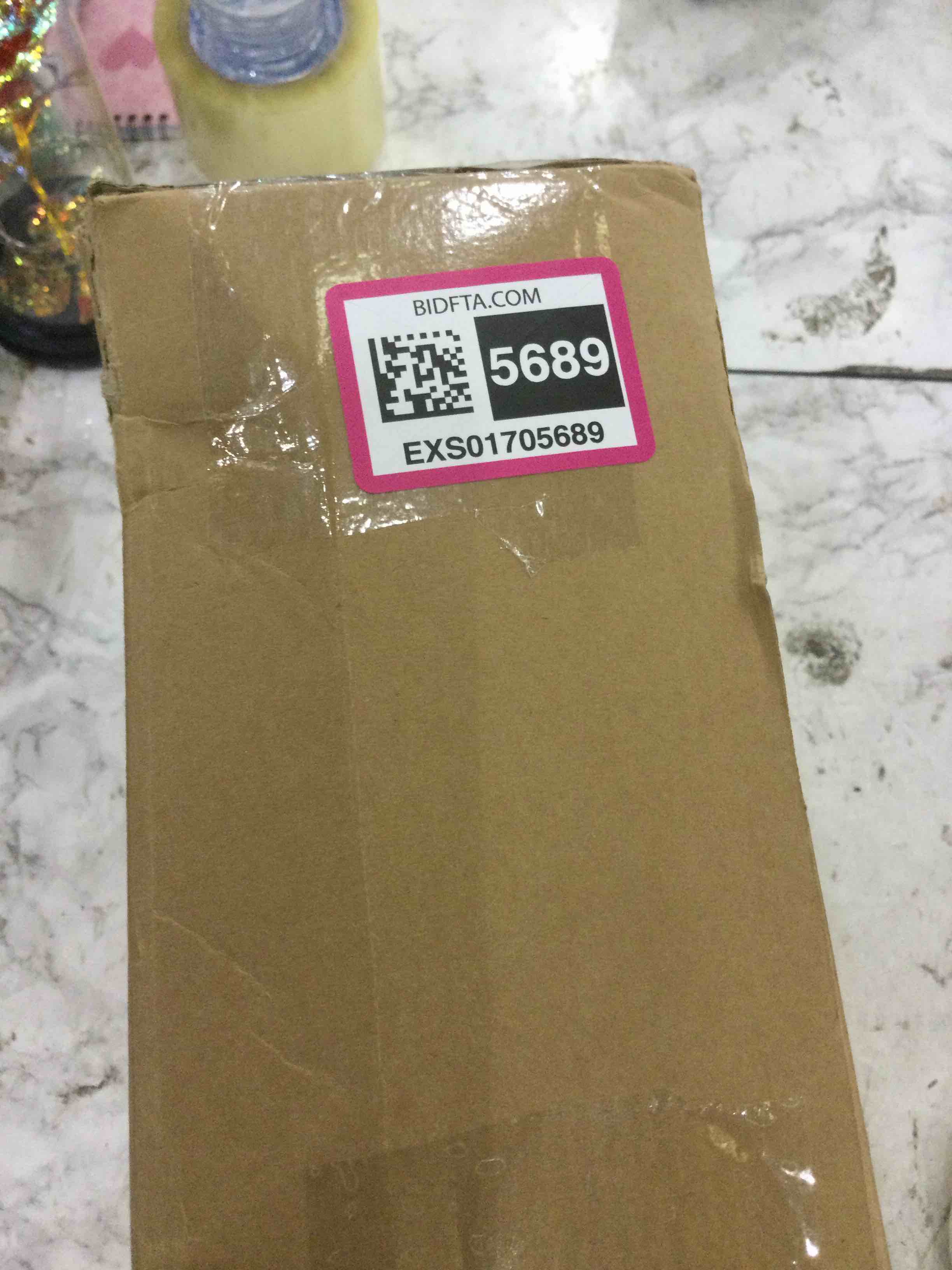 https://s3.amazonaws.com/lotting-images-prod/BargainHunt/EXS01705689_1713530233156.jpeg