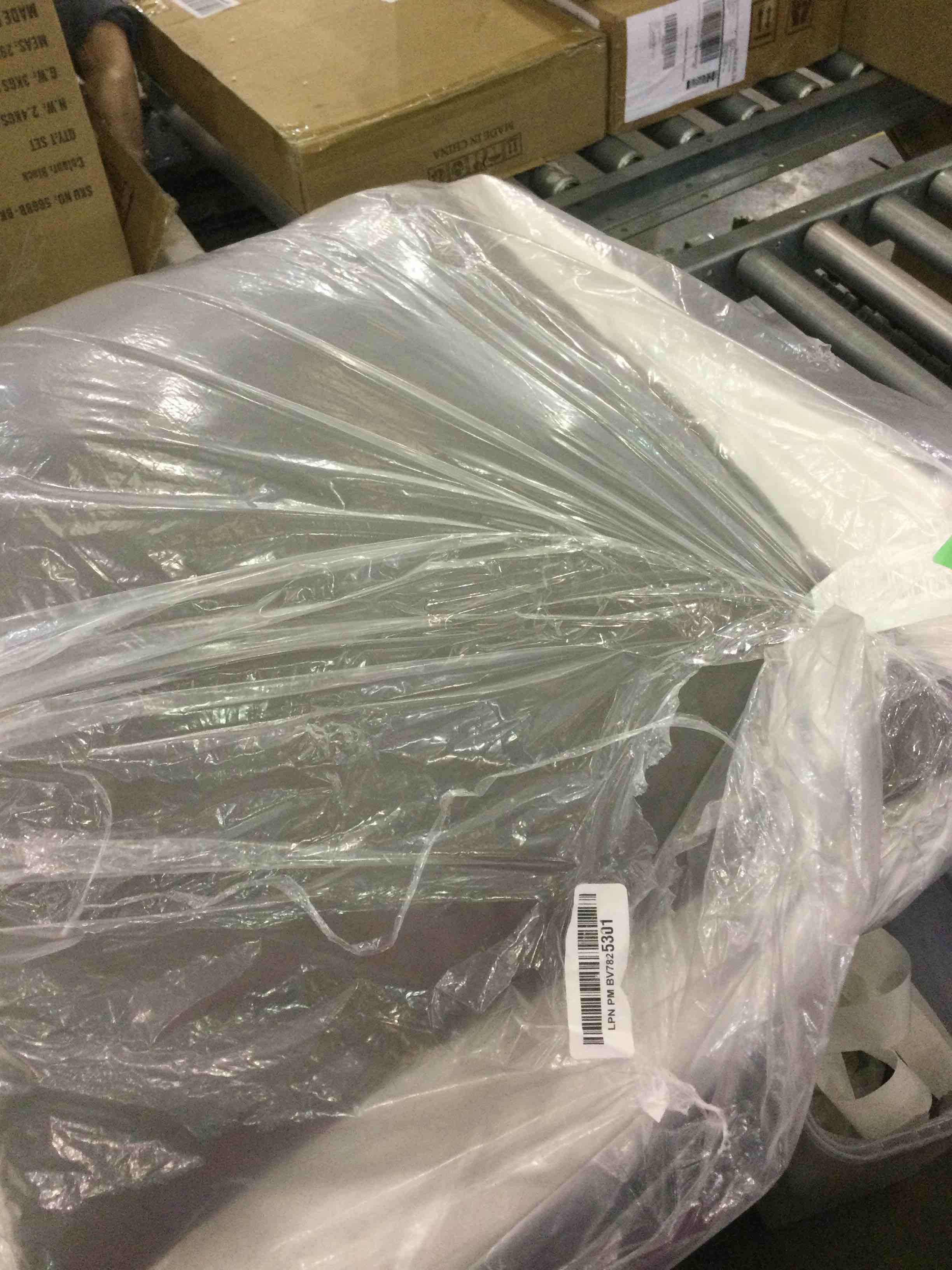 https://s3.amazonaws.com/lotting-images-prod/BargainHunt/EXS01705811_1713551207297.jpeg
