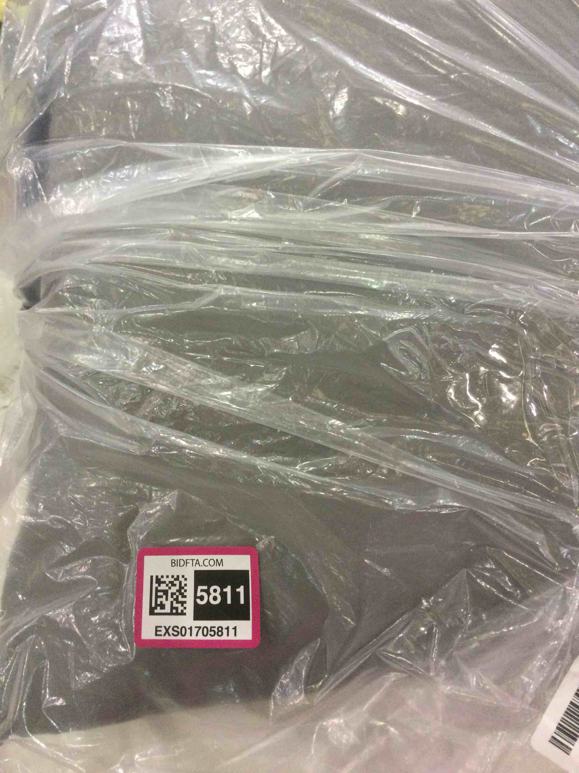 https://s3.amazonaws.com/lotting-images-prod/BargainHunt/EXS01705811_1713551229341.jpeg