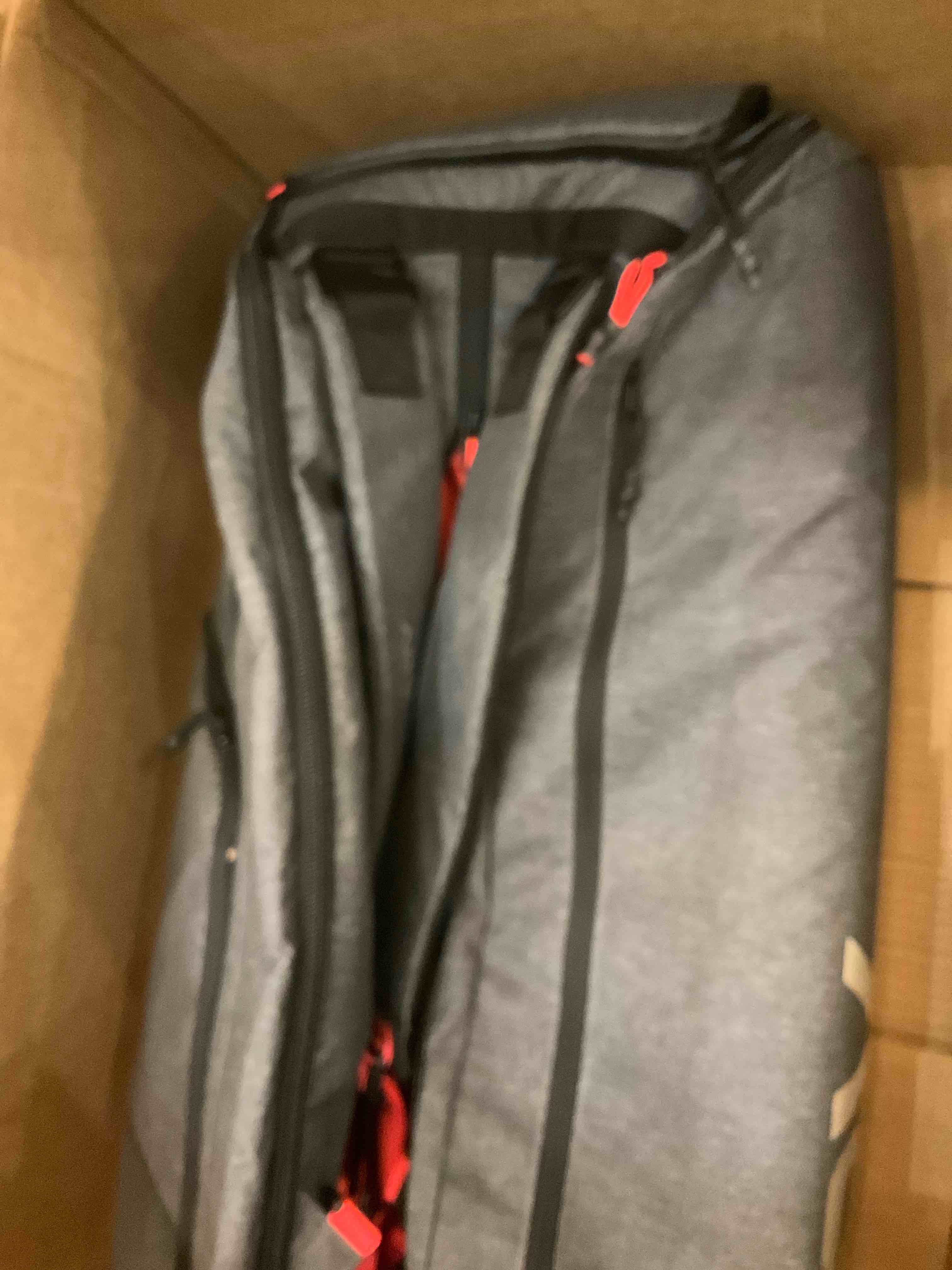 https://s3.amazonaws.com/lotting-images-prod/BargainHunt/EXS01706072_1713285574767.jpeg