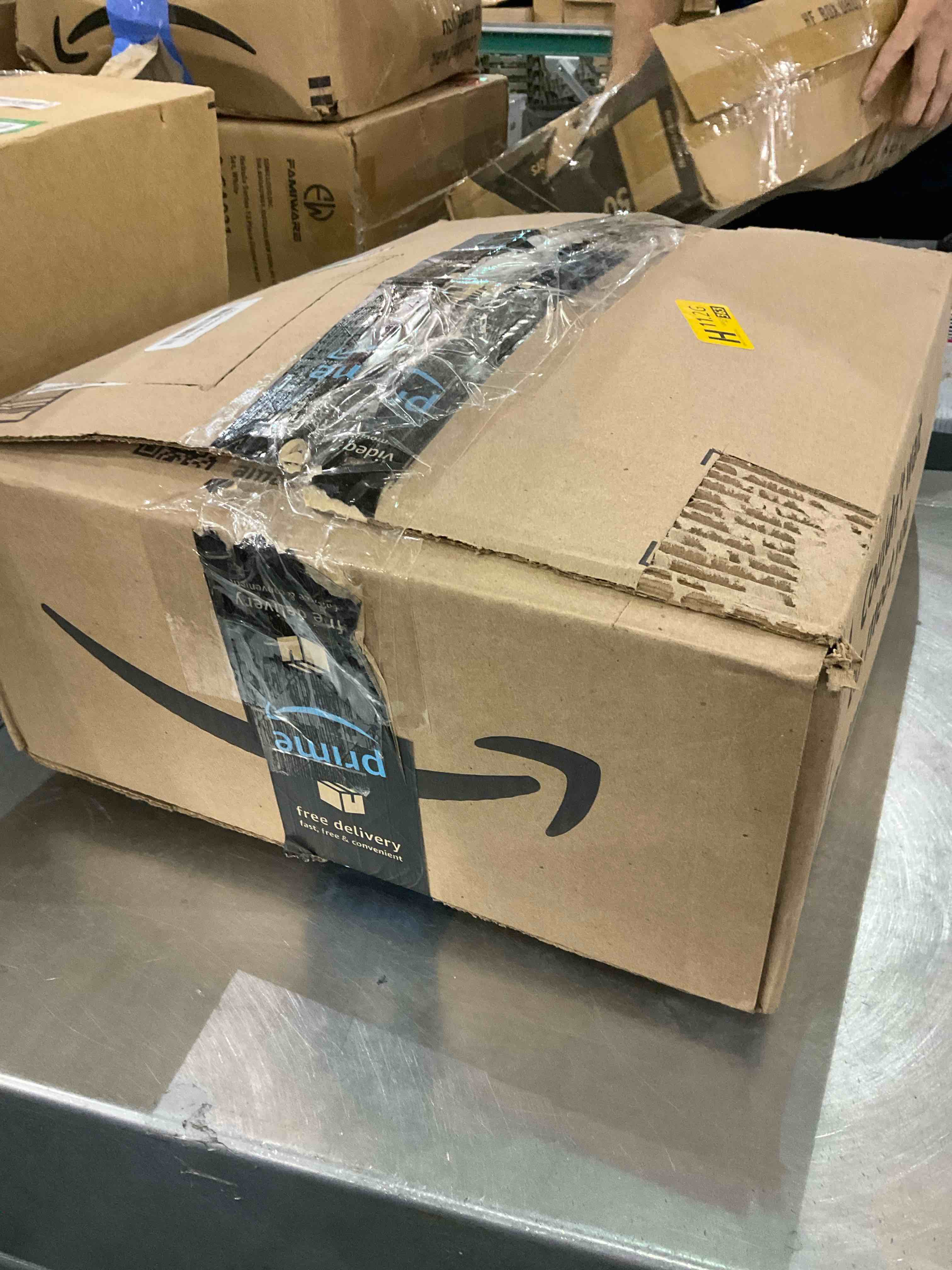 https://s3.amazonaws.com/lotting-images-prod/BargainHunt/EXS01706176_1714739844786.jpeg