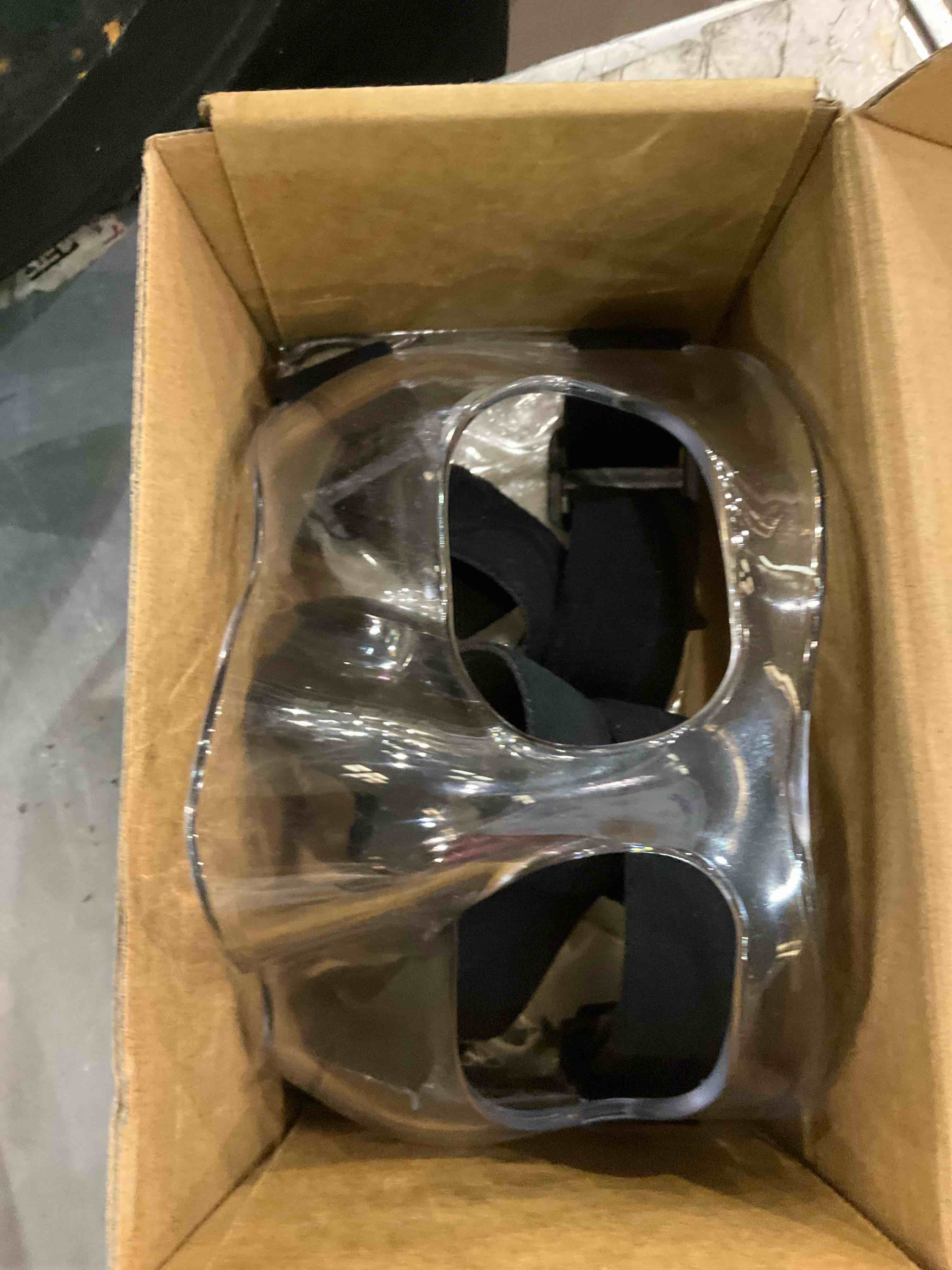 https://s3.amazonaws.com/lotting-images-prod/BargainHunt/EXS01706637_1714652431922.jpeg