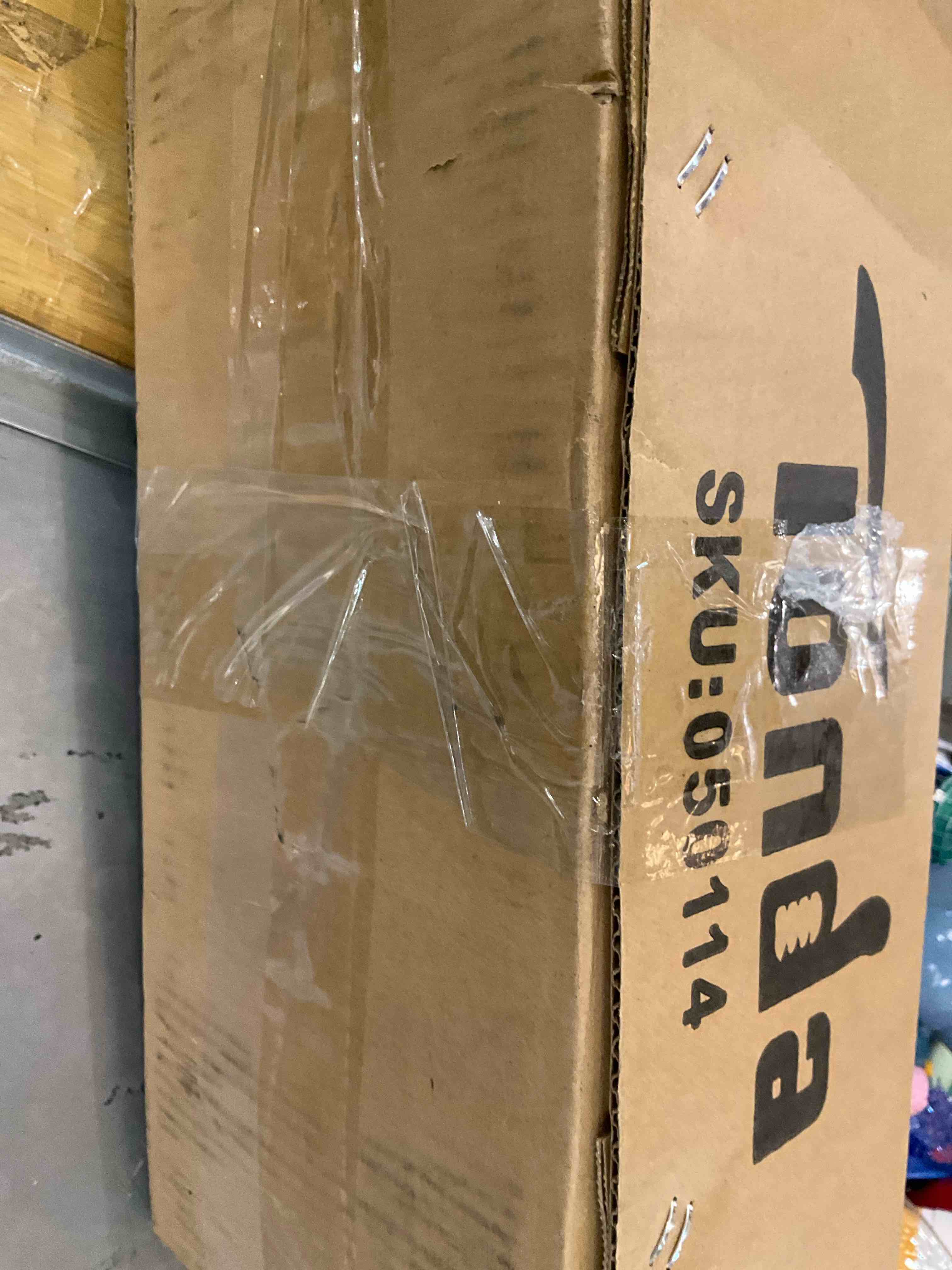 https://s3.amazonaws.com/lotting-images-prod/BargainHunt/EXS01706856_1714754765678.jpeg