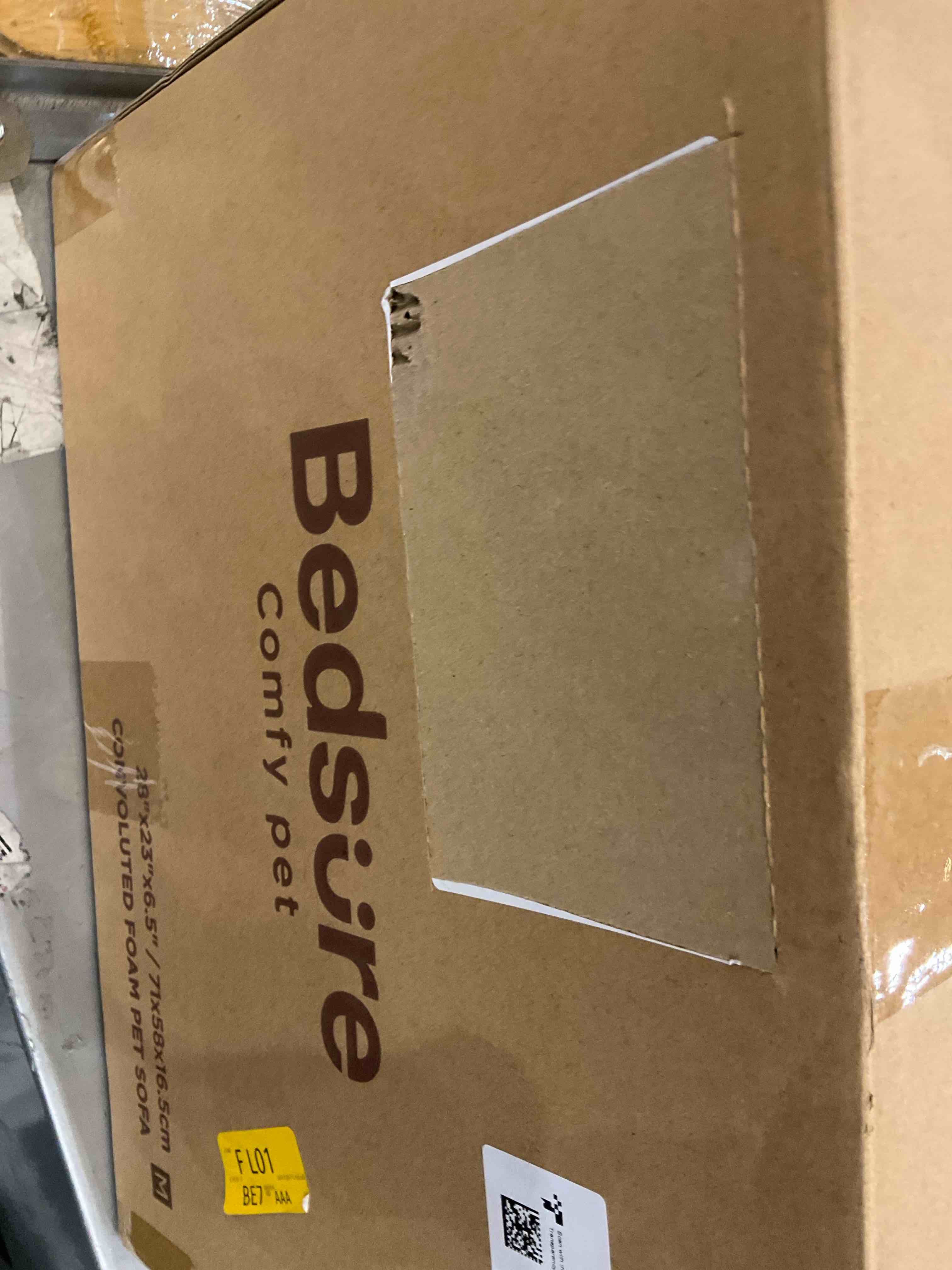 https://s3.amazonaws.com/lotting-images-prod/BargainHunt/EXS01706901_1714762562880.jpeg