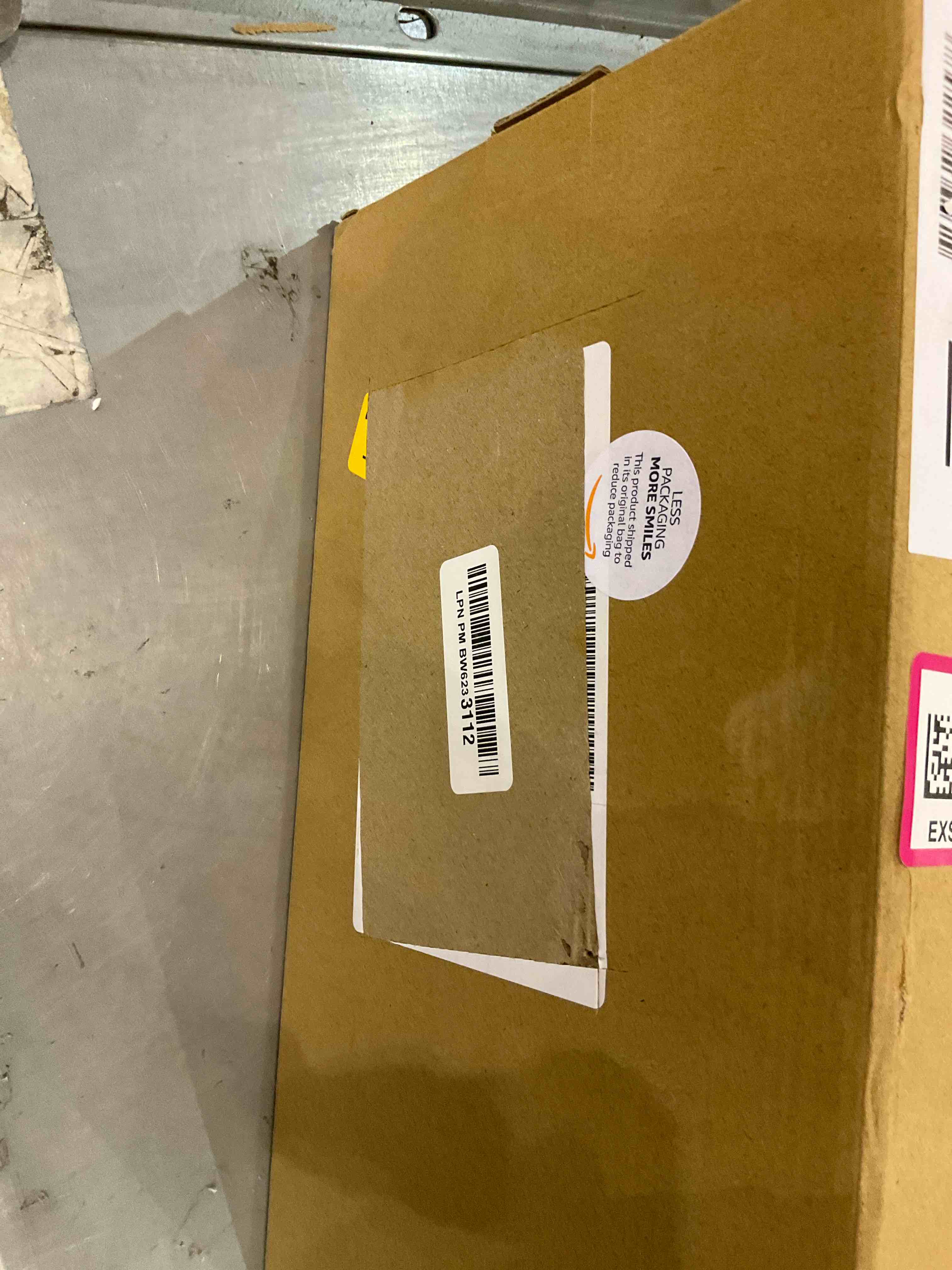 https://s3.amazonaws.com/lotting-images-prod/BargainHunt/EXS01706931_1714997283386.jpeg