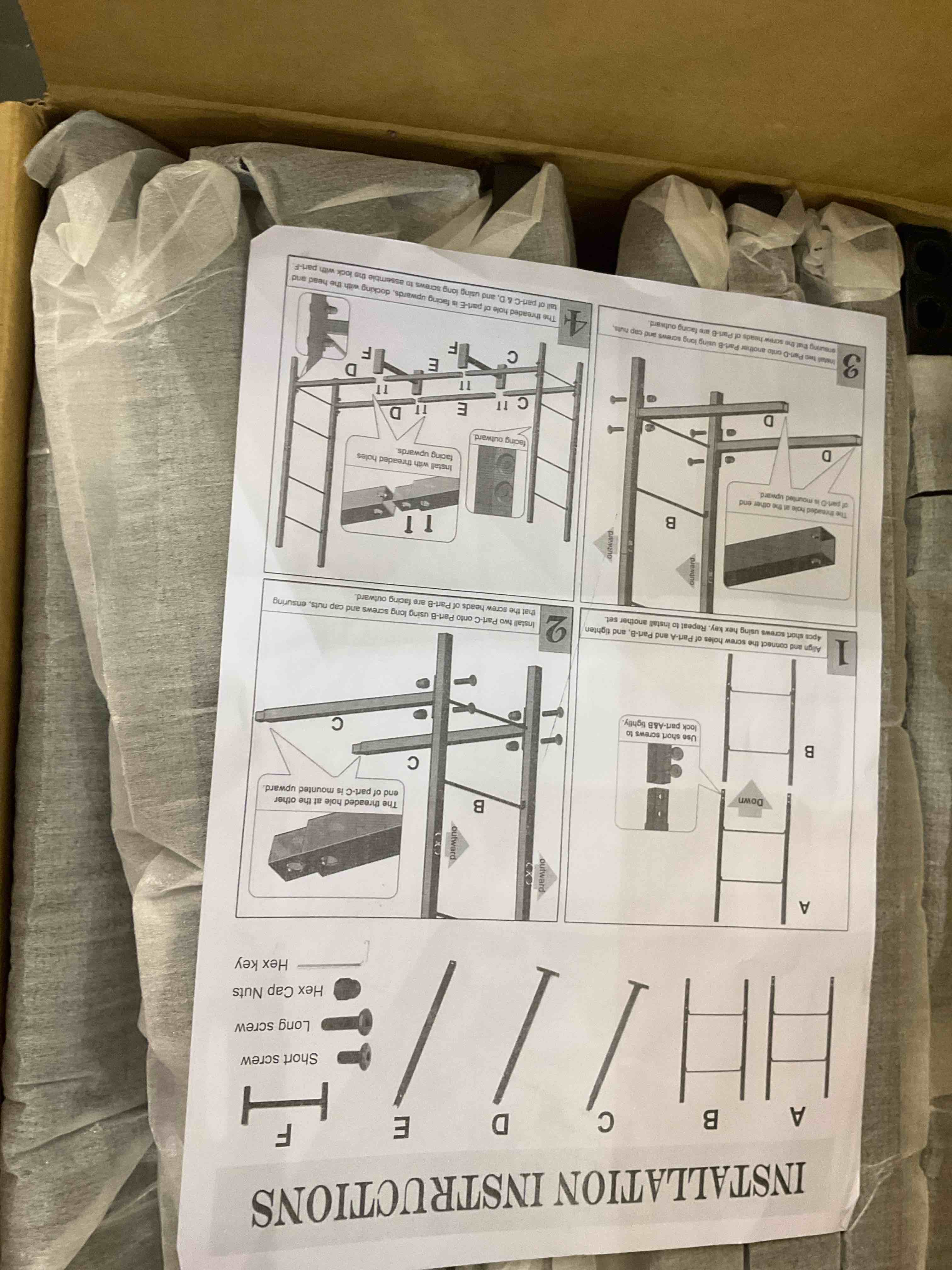 https://s3.amazonaws.com/lotting-images-prod/BargainHunt/EXS01706962_1715003613666.jpeg
