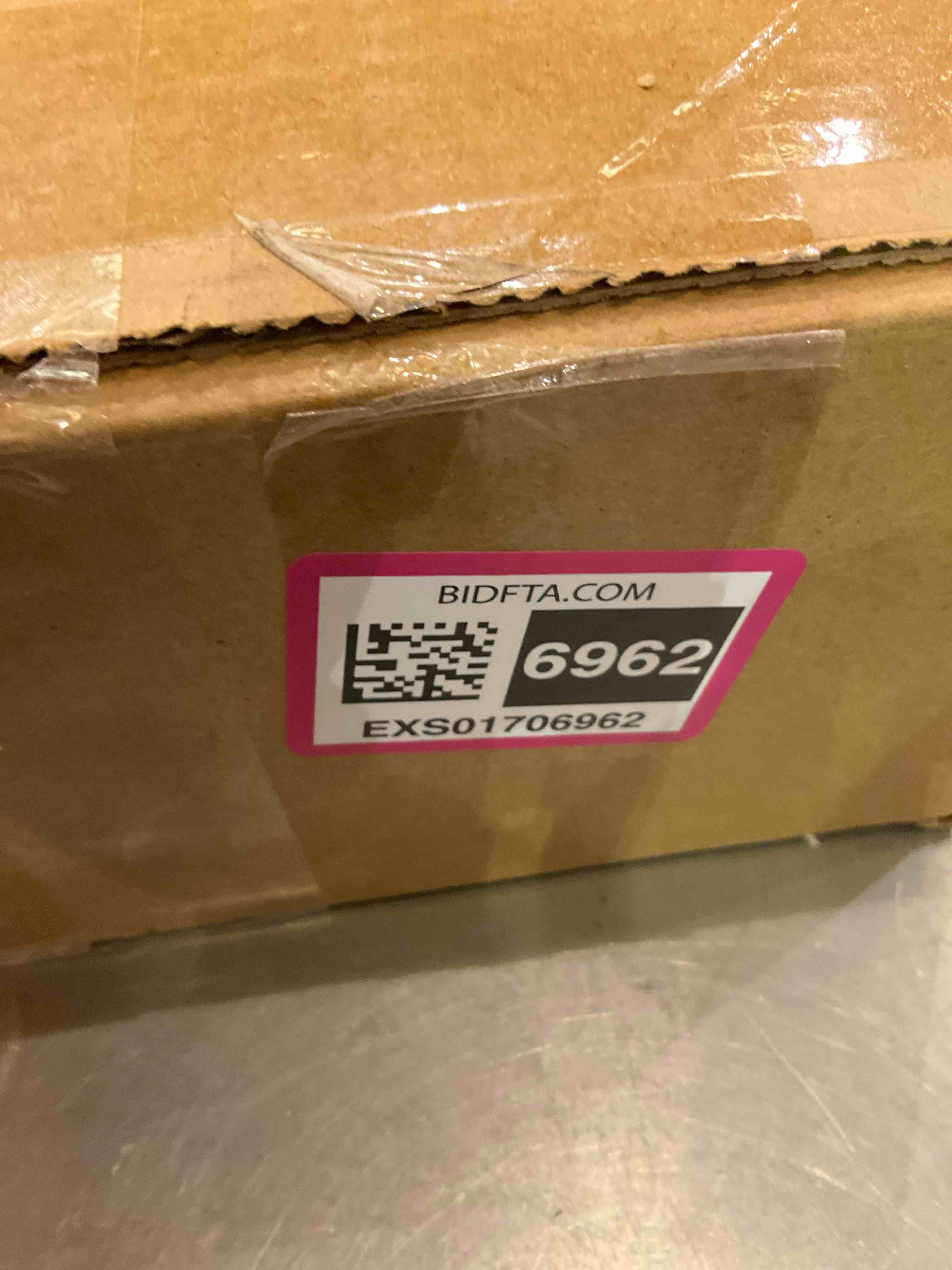 https://s3.amazonaws.com/lotting-images-prod/BargainHunt/EXS01706962_1715003648254.jpeg