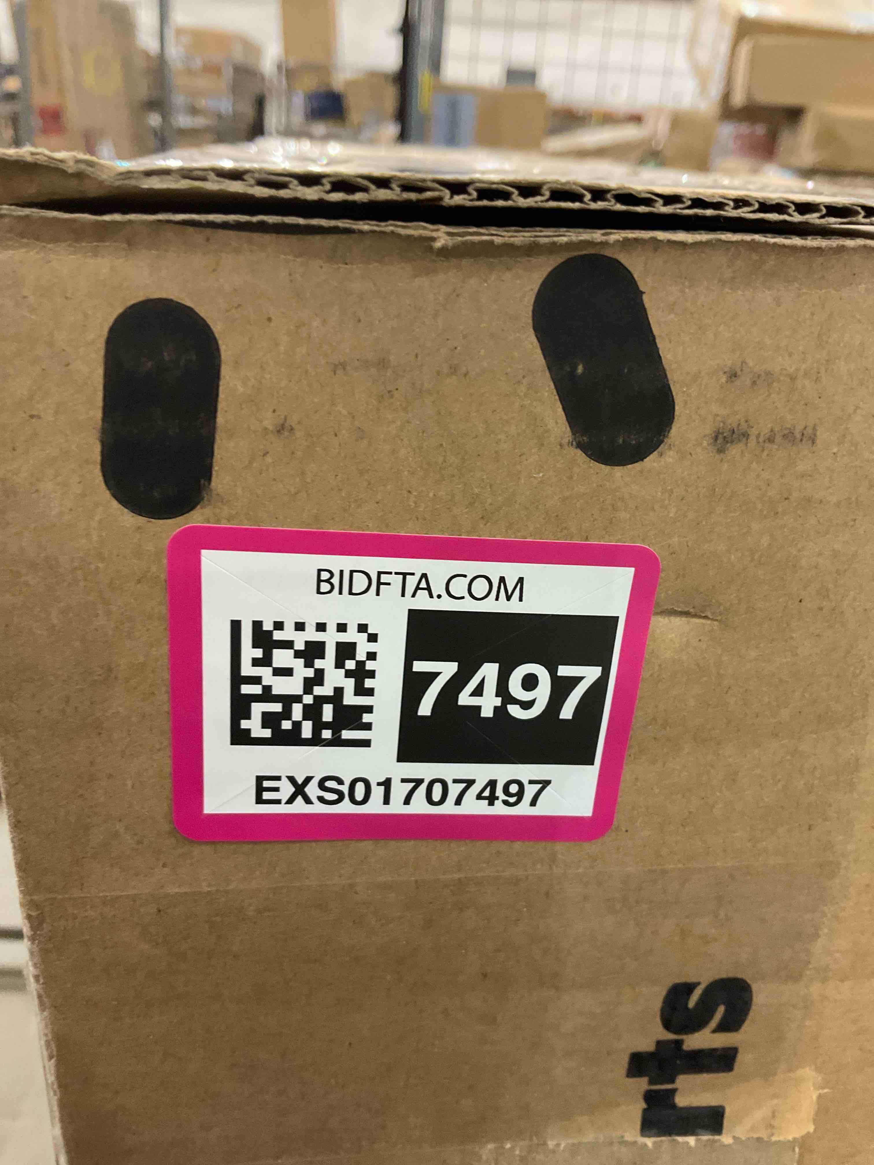 https://s3.amazonaws.com/lotting-images-prod/BargainHunt/EXS01707497_1713885434895.jpeg