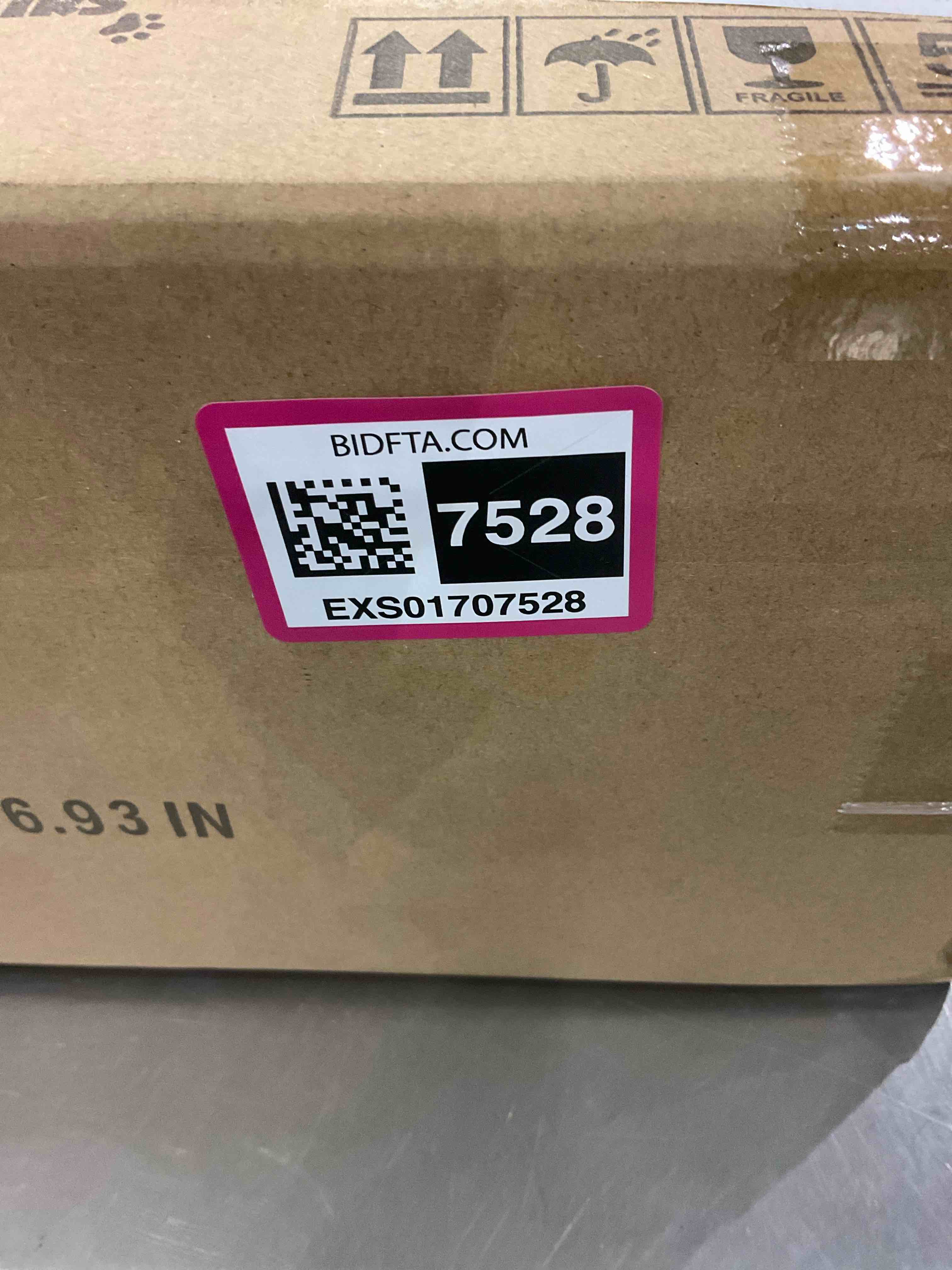 https://s3.amazonaws.com/lotting-images-prod/BargainHunt/EXS01707528_1713540373661.jpeg