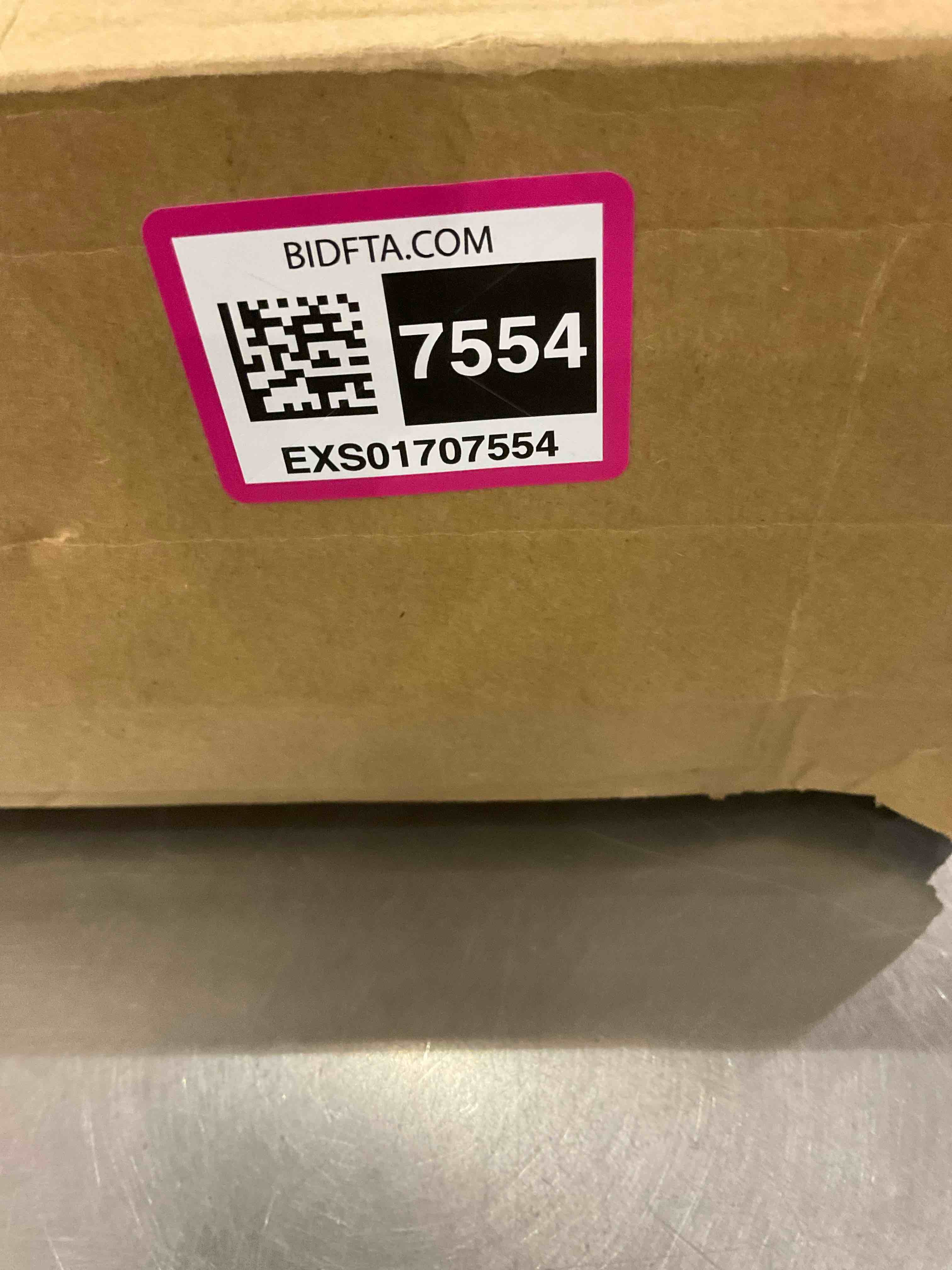 https://s3.amazonaws.com/lotting-images-prod/BargainHunt/EXS01707554_1713547401304.jpeg