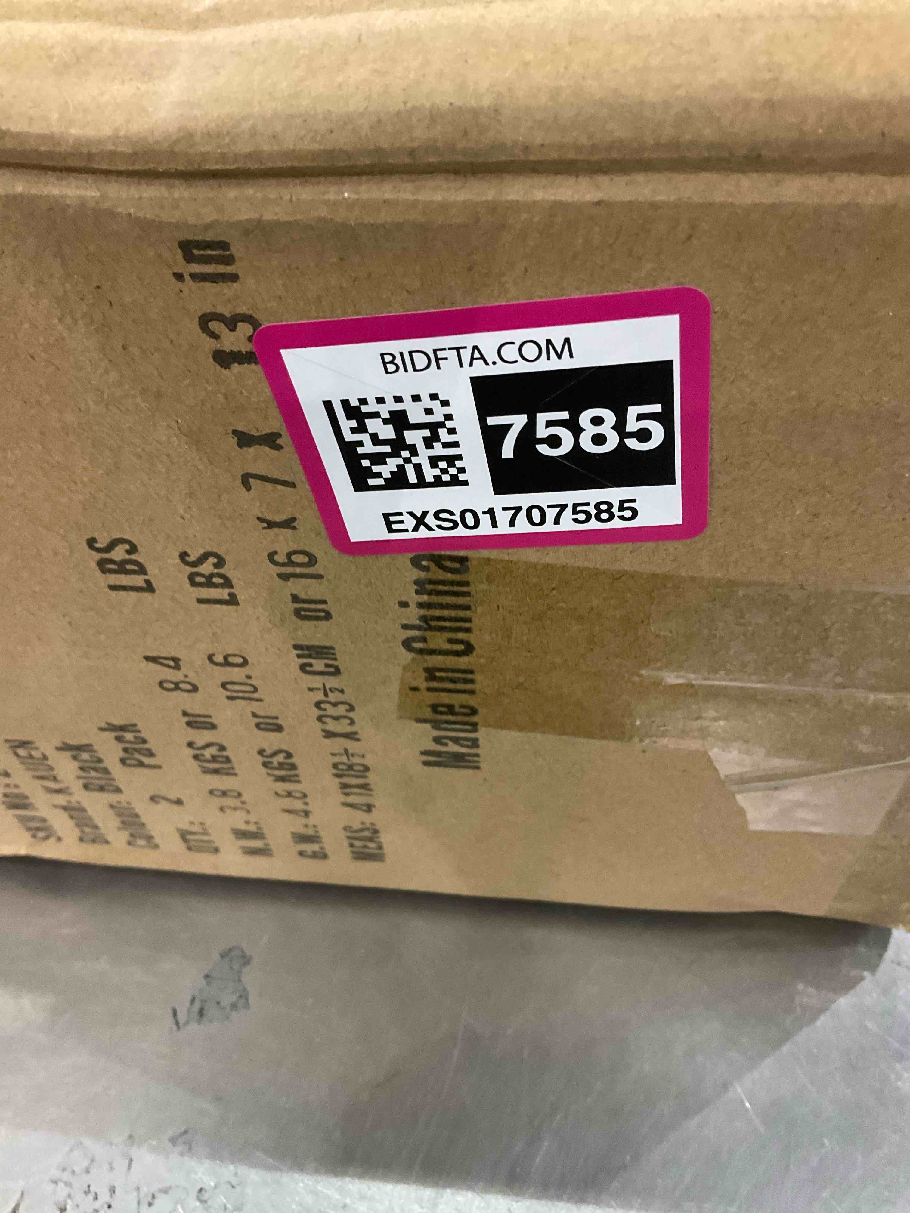 https://s3.amazonaws.com/lotting-images-prod/BargainHunt/EXS01707585_1713785651438.jpeg