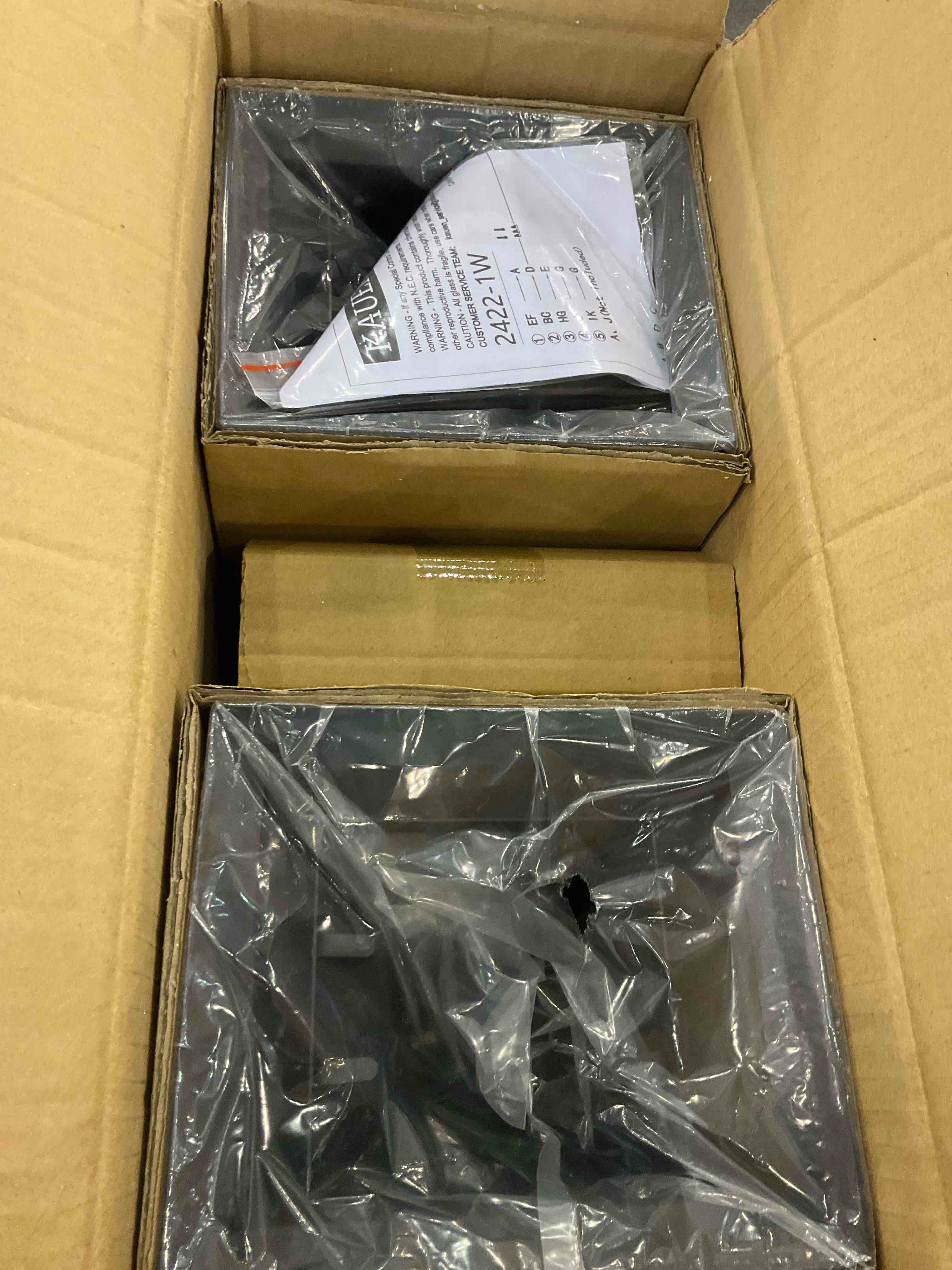 https://s3.amazonaws.com/lotting-images-prod/BargainHunt/EXS01707585_1713785706355.jpeg
