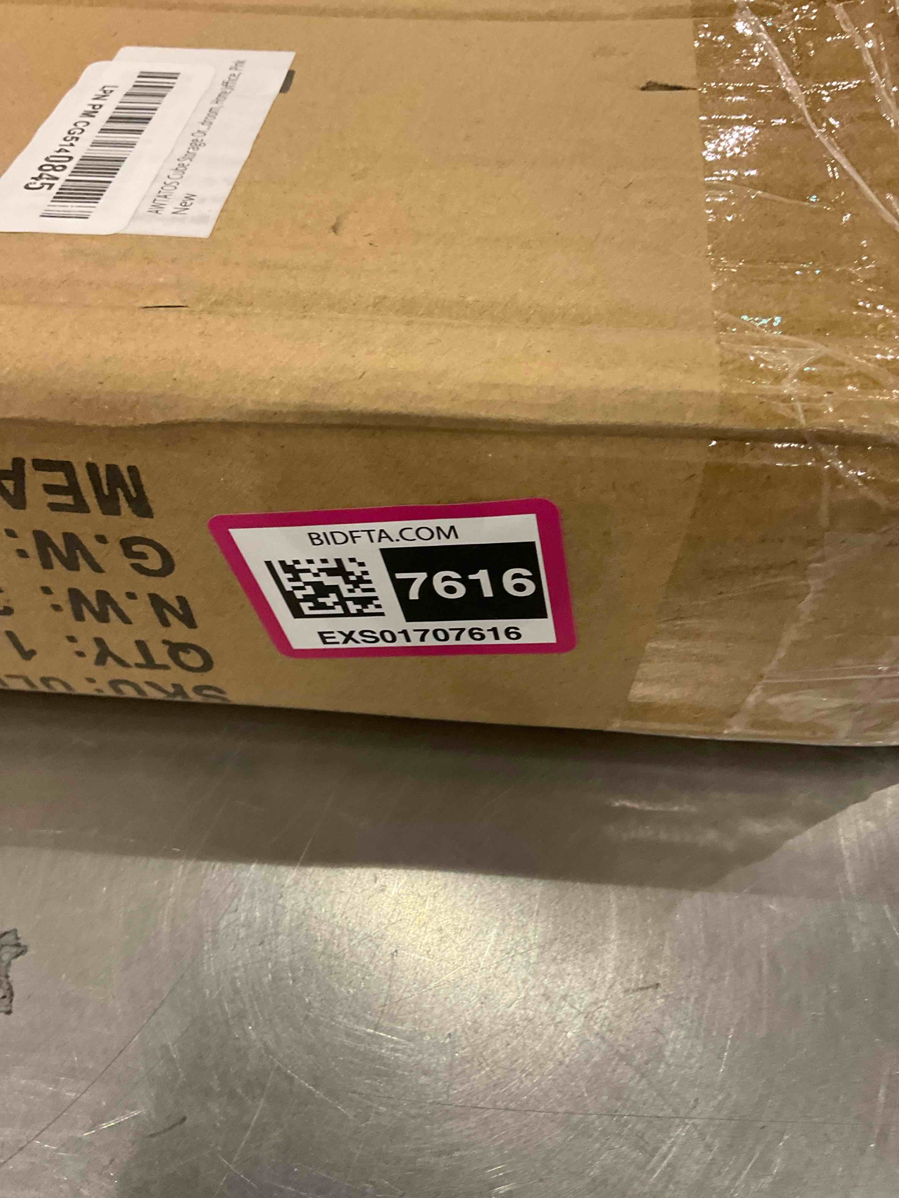 https://s3.amazonaws.com/lotting-images-prod/BargainHunt/EXS01707616_1713789785045.jpeg