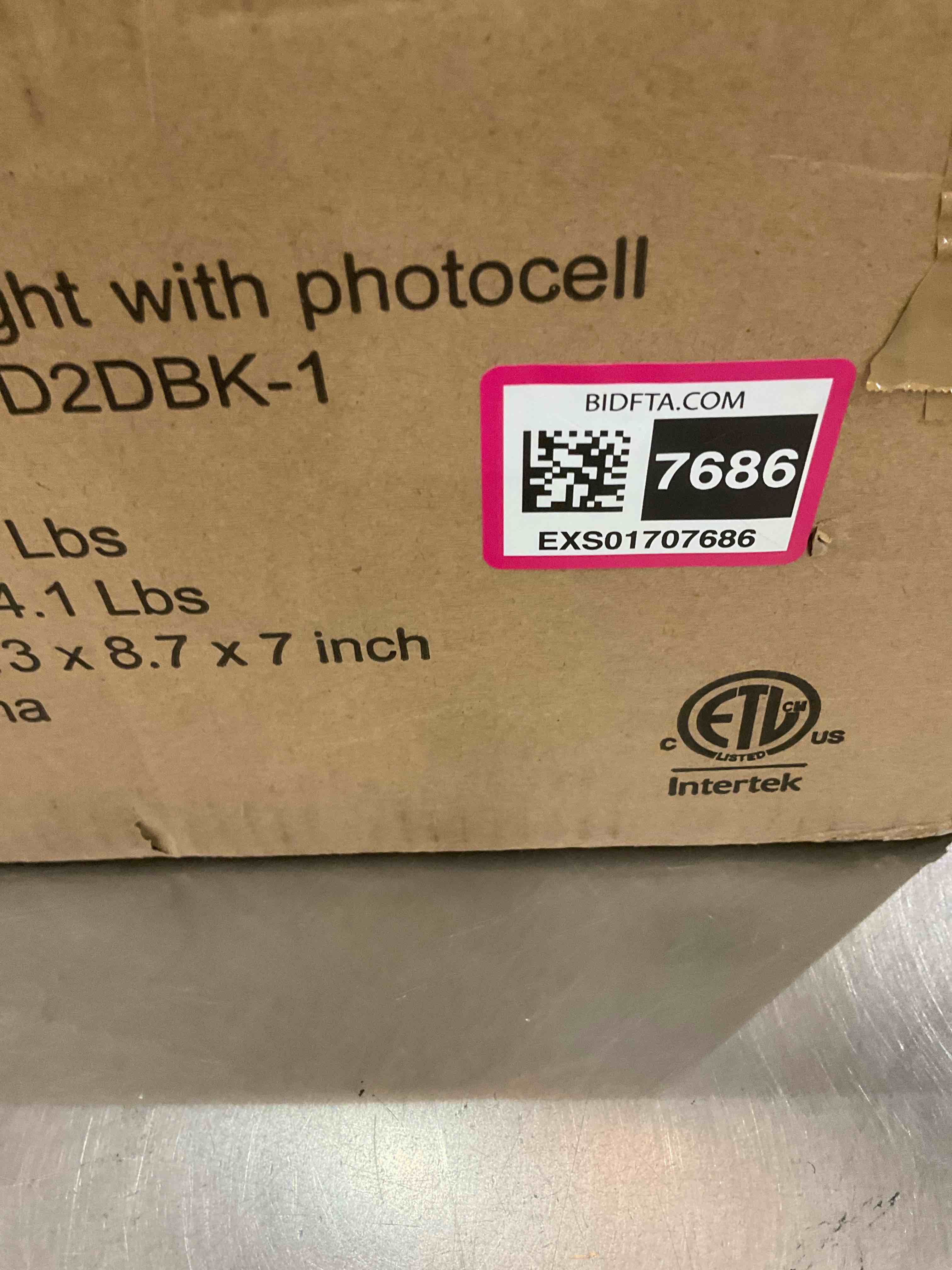 https://s3.amazonaws.com/lotting-images-prod/BargainHunt/EXS01707686_1713807534722.jpeg