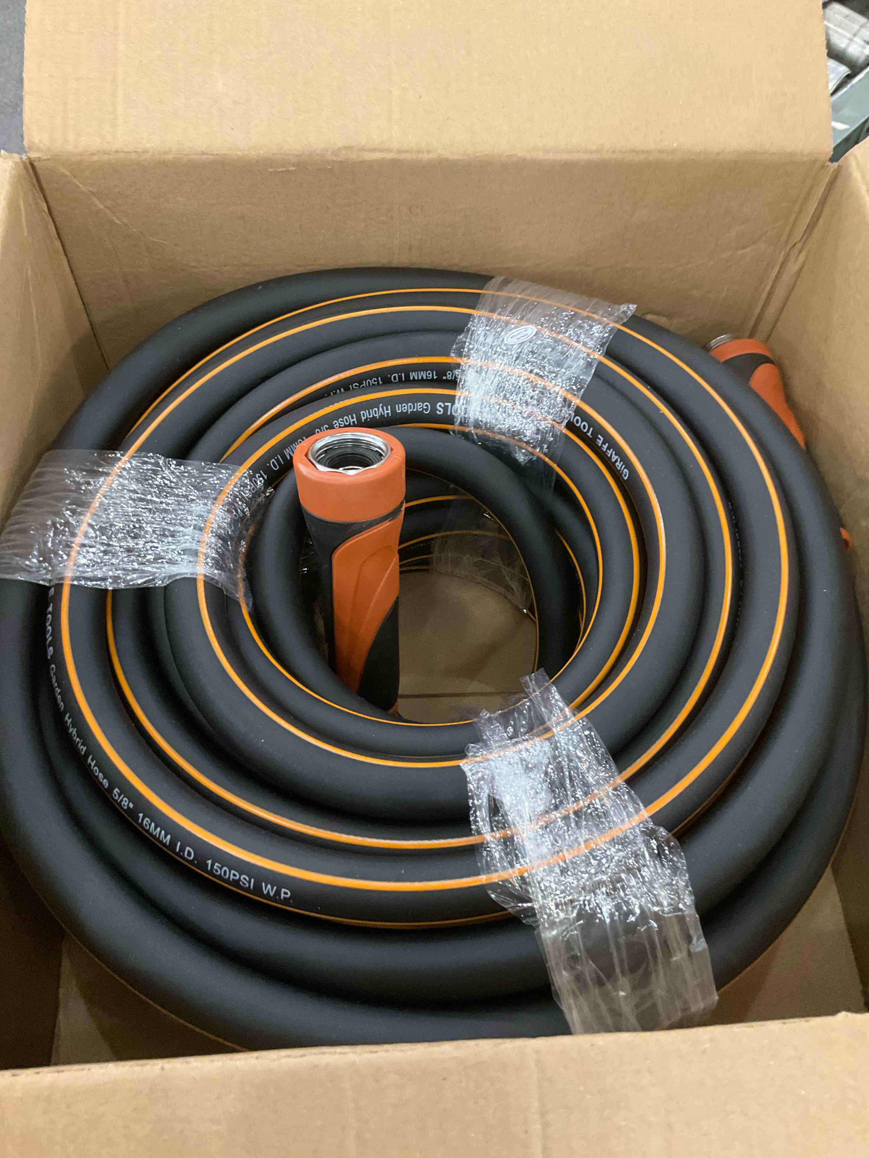 Giraffe Tools Garden Hose 75ft x 5/8", Water Hose Heavy Duty, Flexible, Lightweight Hybrid Hose with Swivel Grip Handle, Male to Female Fittings