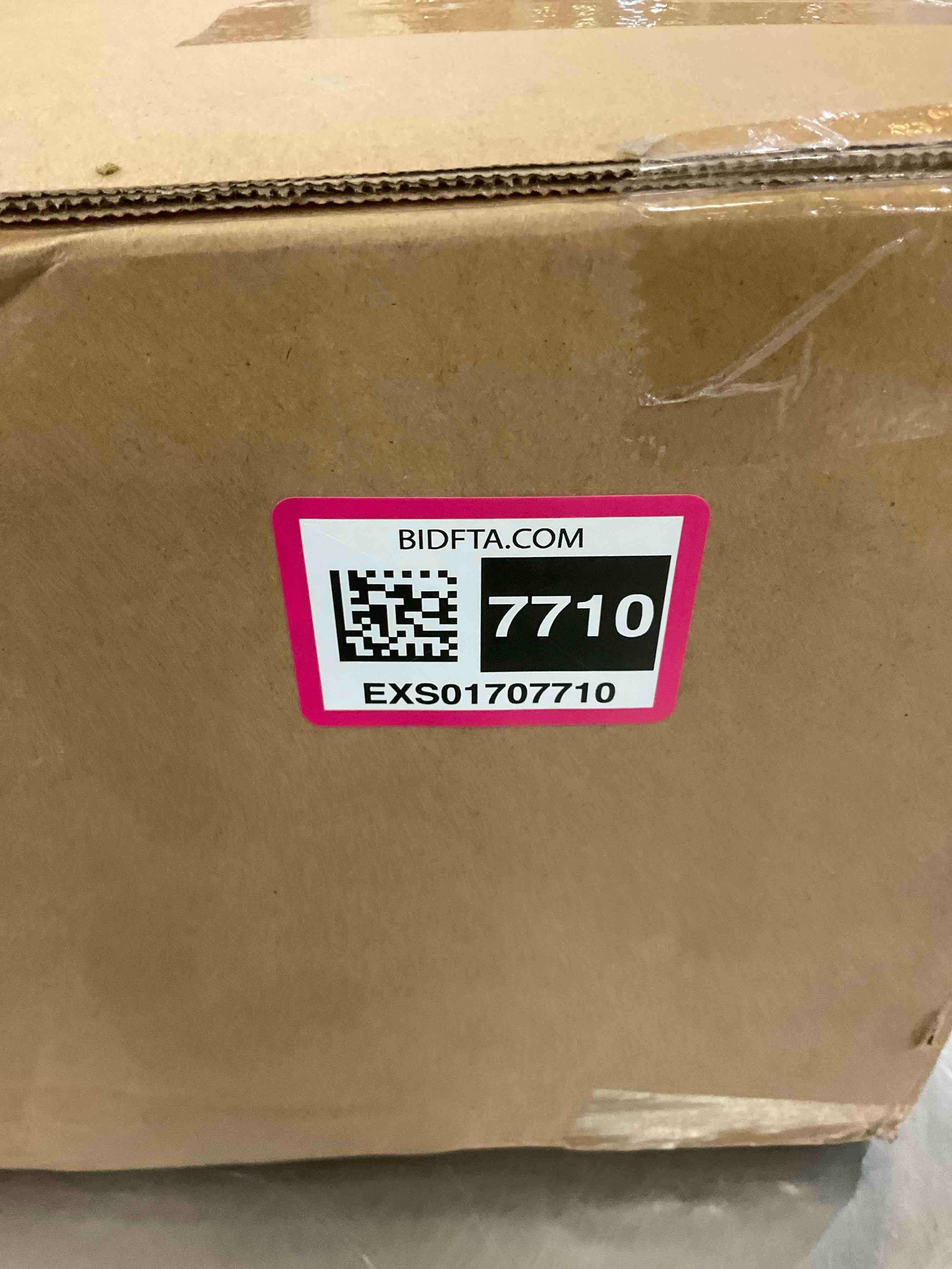 https://s3.amazonaws.com/lotting-images-prod/BargainHunt/EXS01707710_1713812252393.jpeg