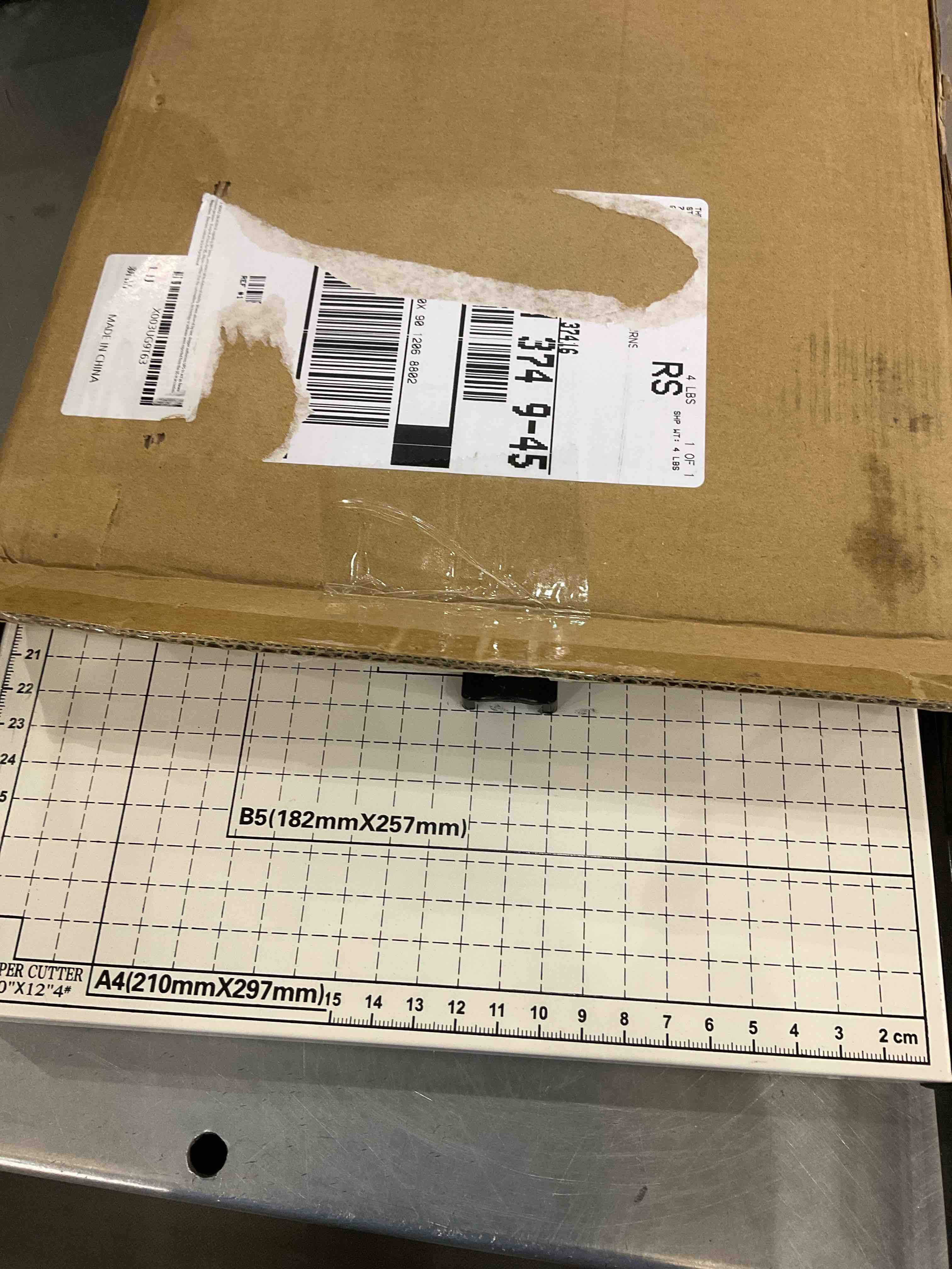 https://s3.amazonaws.com/lotting-images-prod/BargainHunt/EXS01708196_1714653939723.jpeg