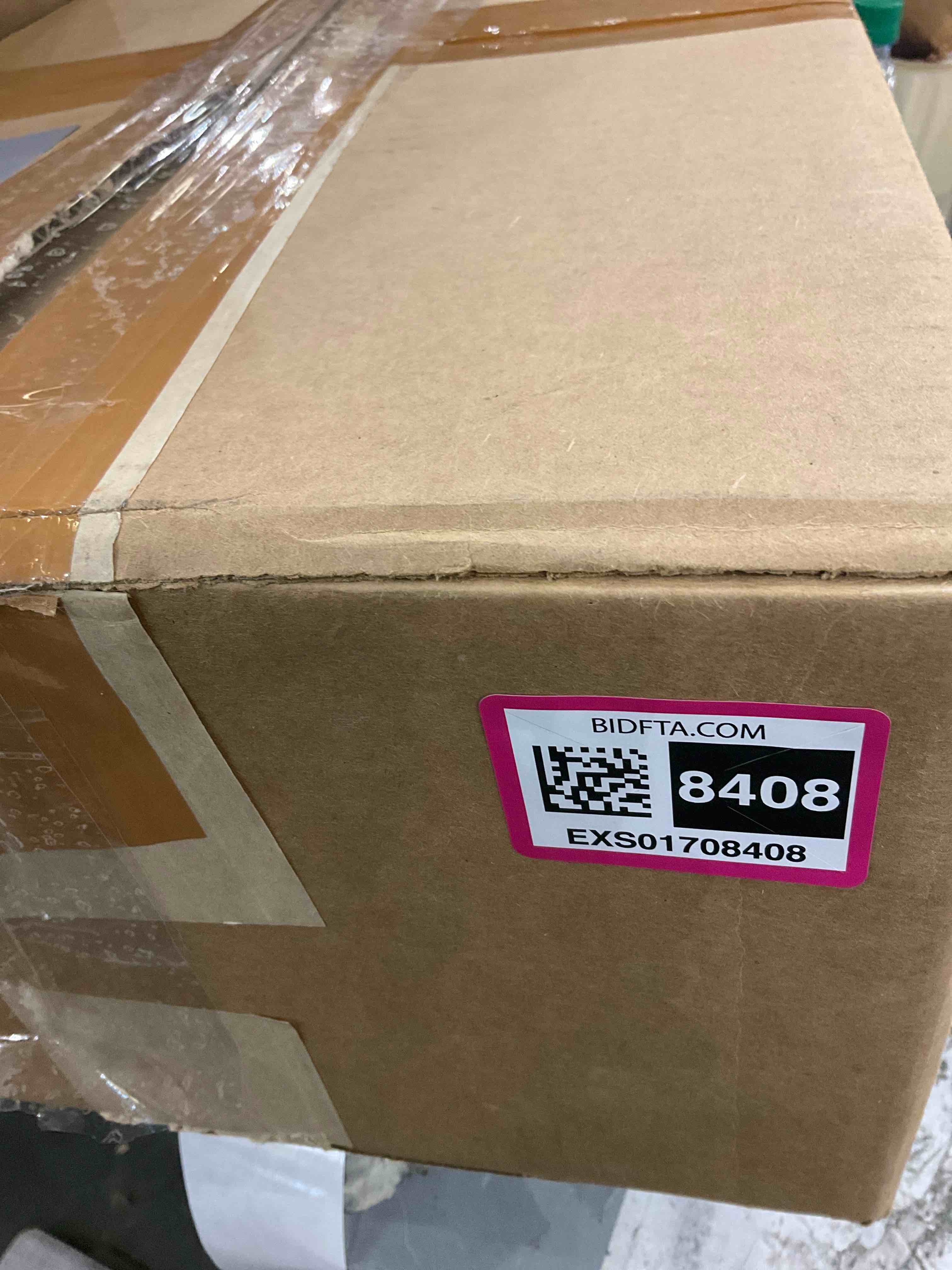 https://s3.amazonaws.com/lotting-images-prod/BargainHunt/EXS01708408_1715004251198.jpeg
