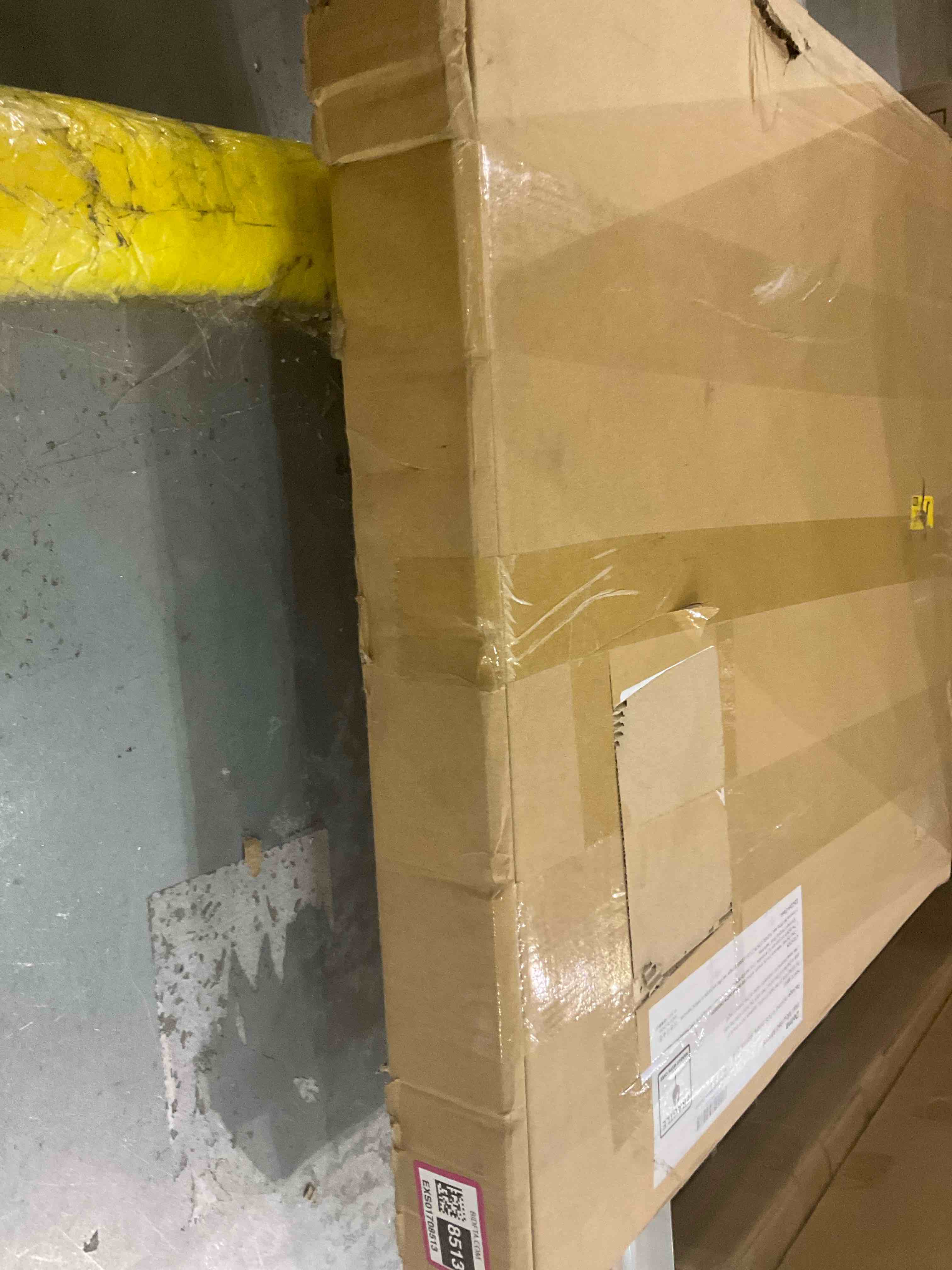 https://s3.amazonaws.com/lotting-images-prod/BargainHunt/EXS01708513_1713269863802.jpeg