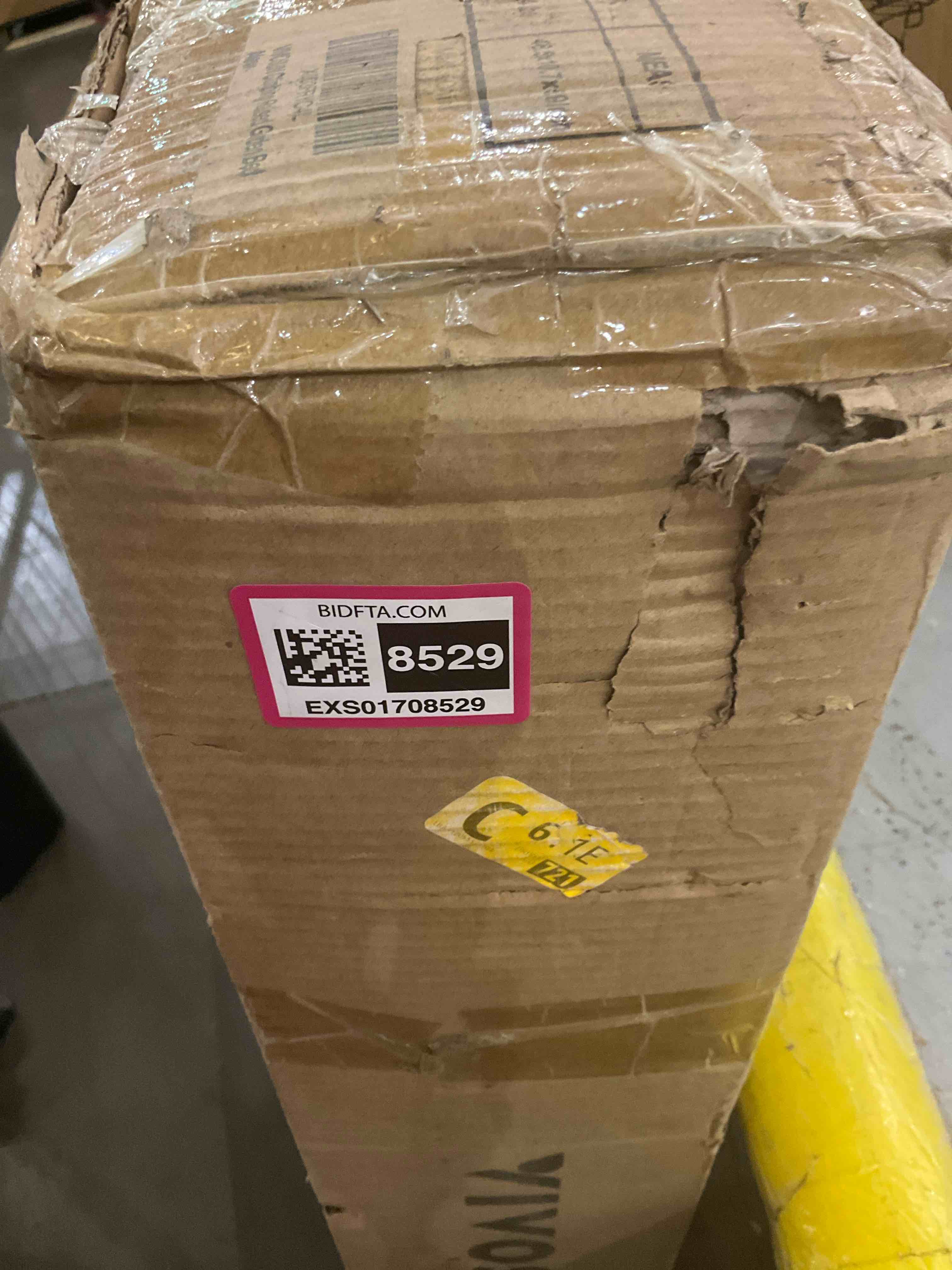 https://s3.amazonaws.com/lotting-images-prod/BargainHunt/EXS01708529_1713278661114.jpeg
