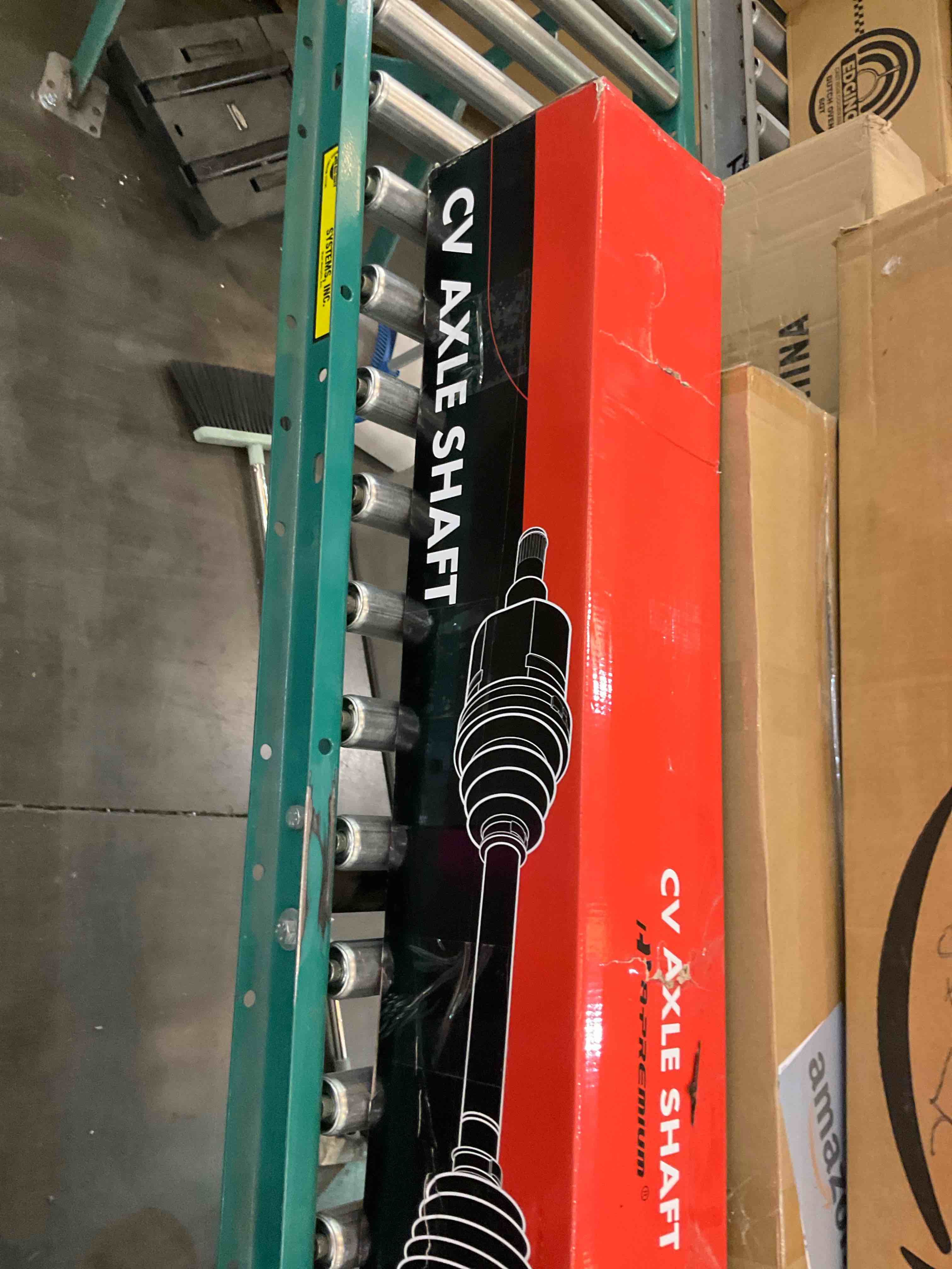 https://s3.amazonaws.com/lotting-images-prod/BargainHunt/EXS01708545_1713289840716.jpeg