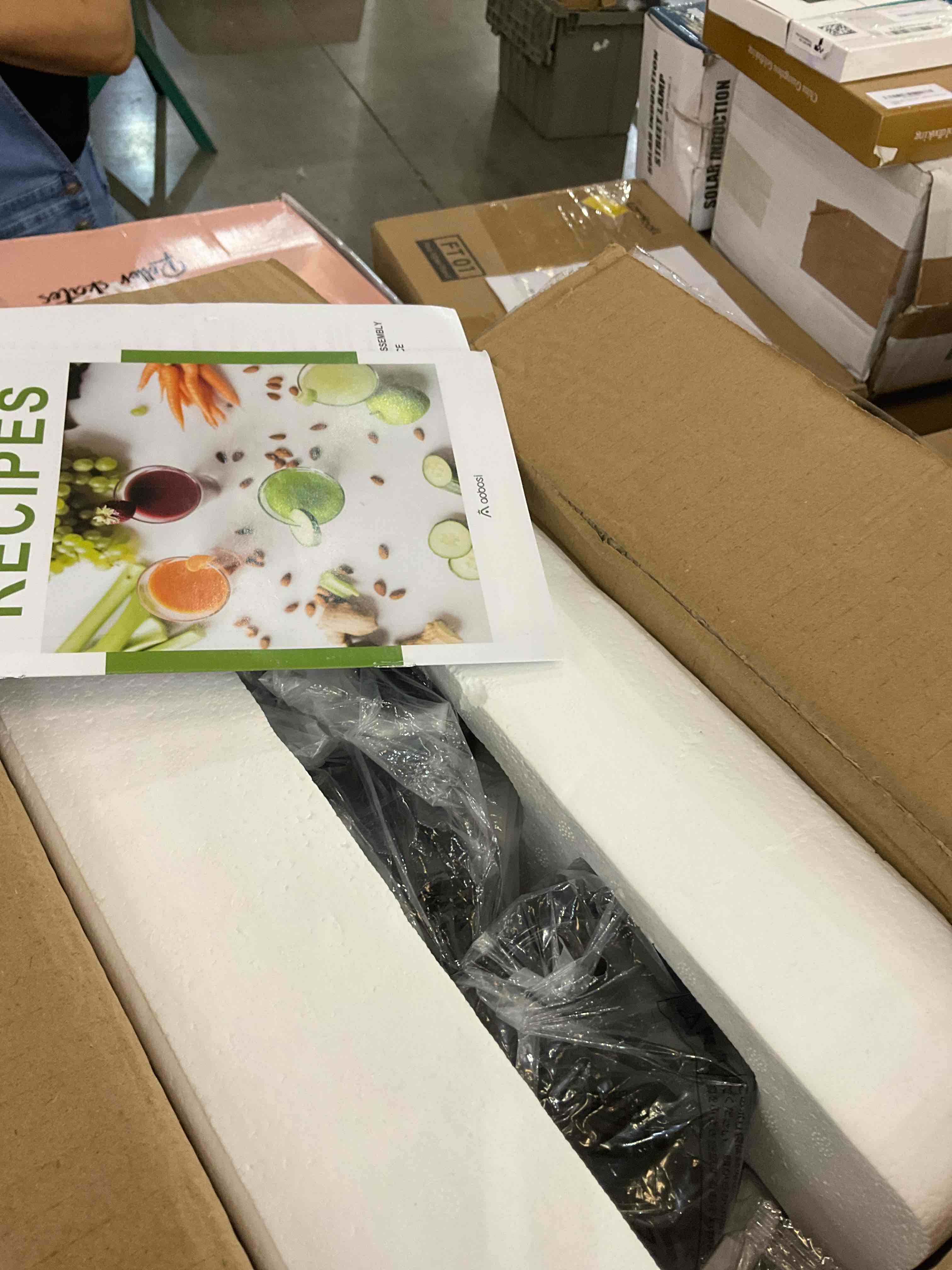 https://s3.amazonaws.com/lotting-images-prod/BargainHunt/EXS01708694_1715004188444.jpeg