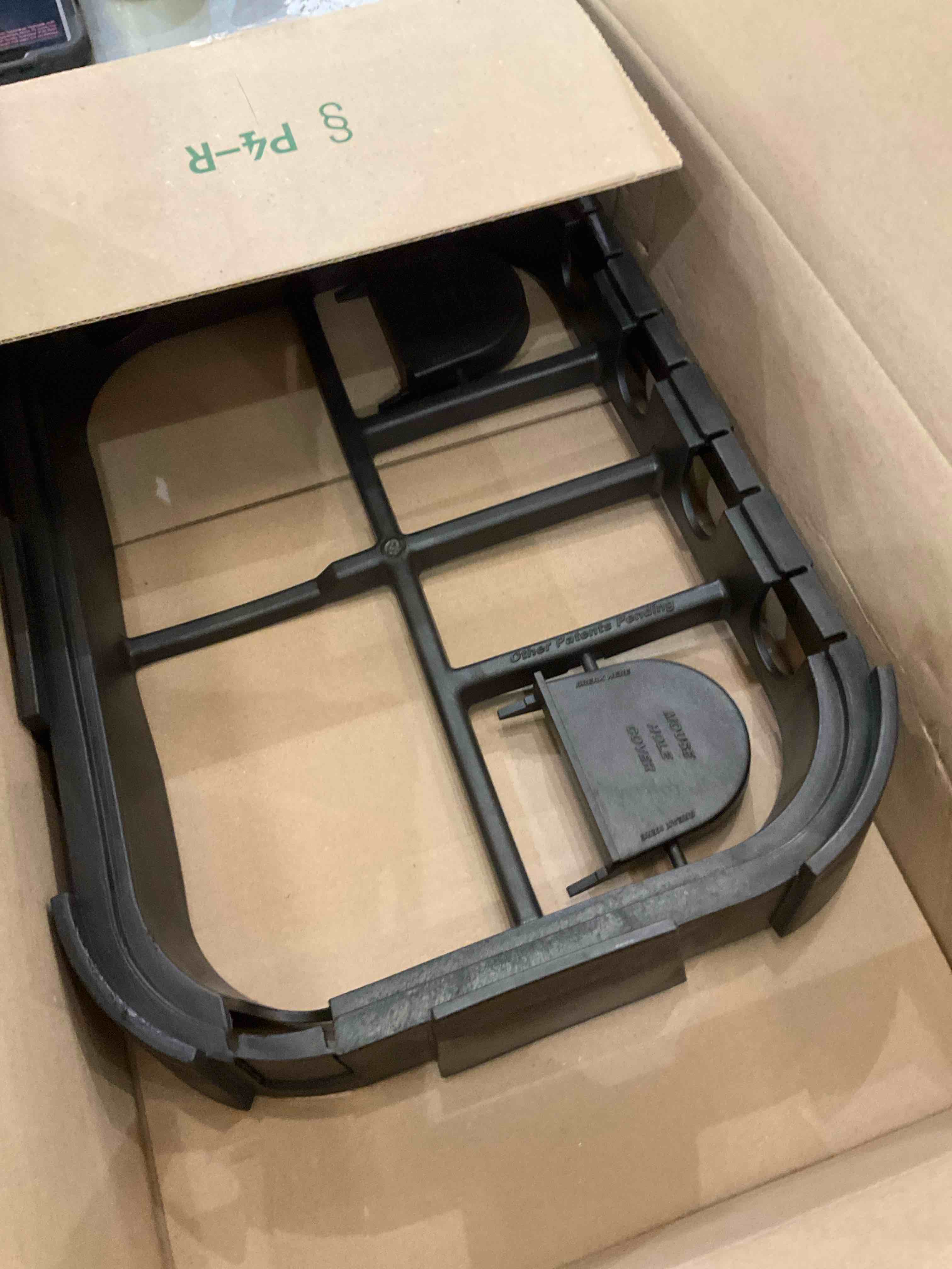 https://s3.amazonaws.com/lotting-images-prod/BargainHunt/EXS01708905_1715093737090.jpeg