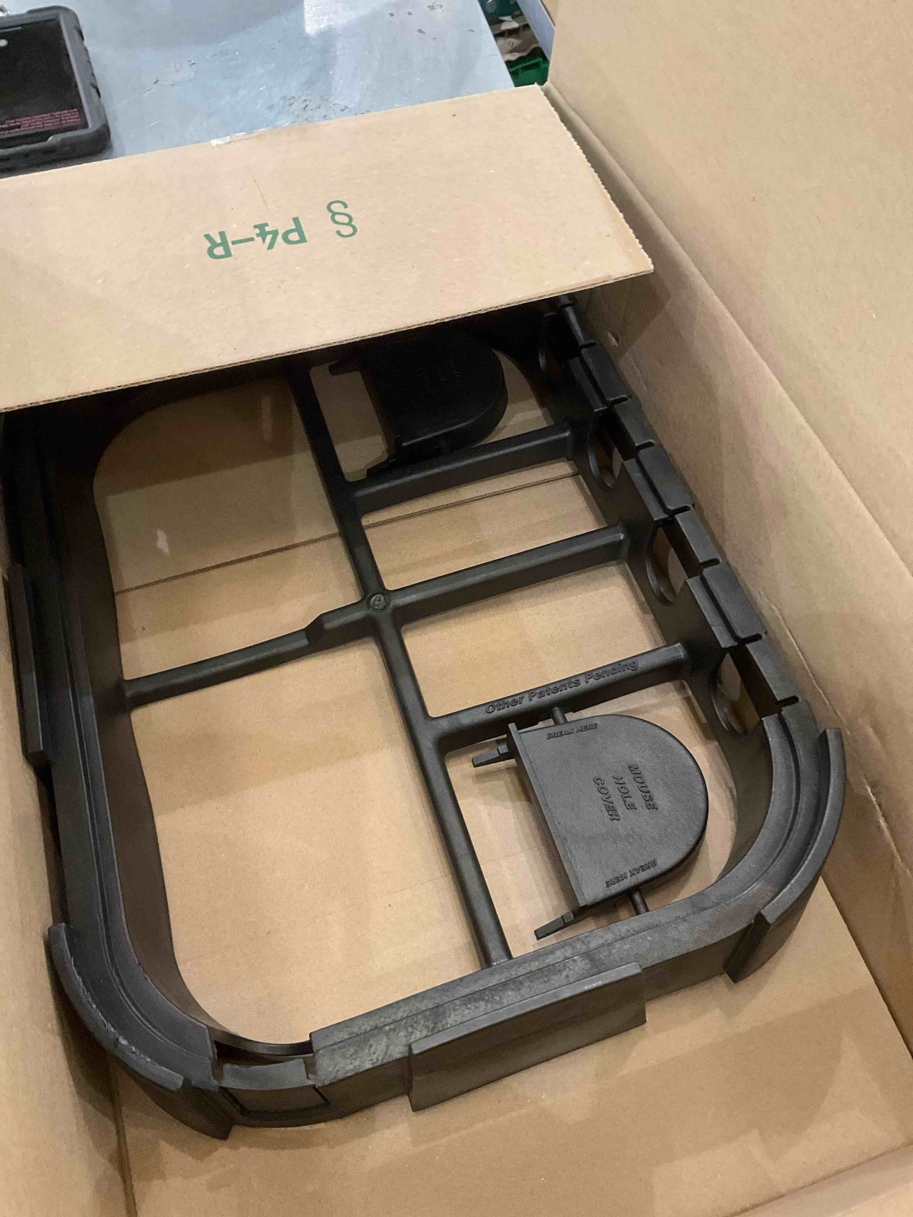 https://s3.amazonaws.com/lotting-images-prod/BargainHunt/EXS01708905_1715093738273.jpeg