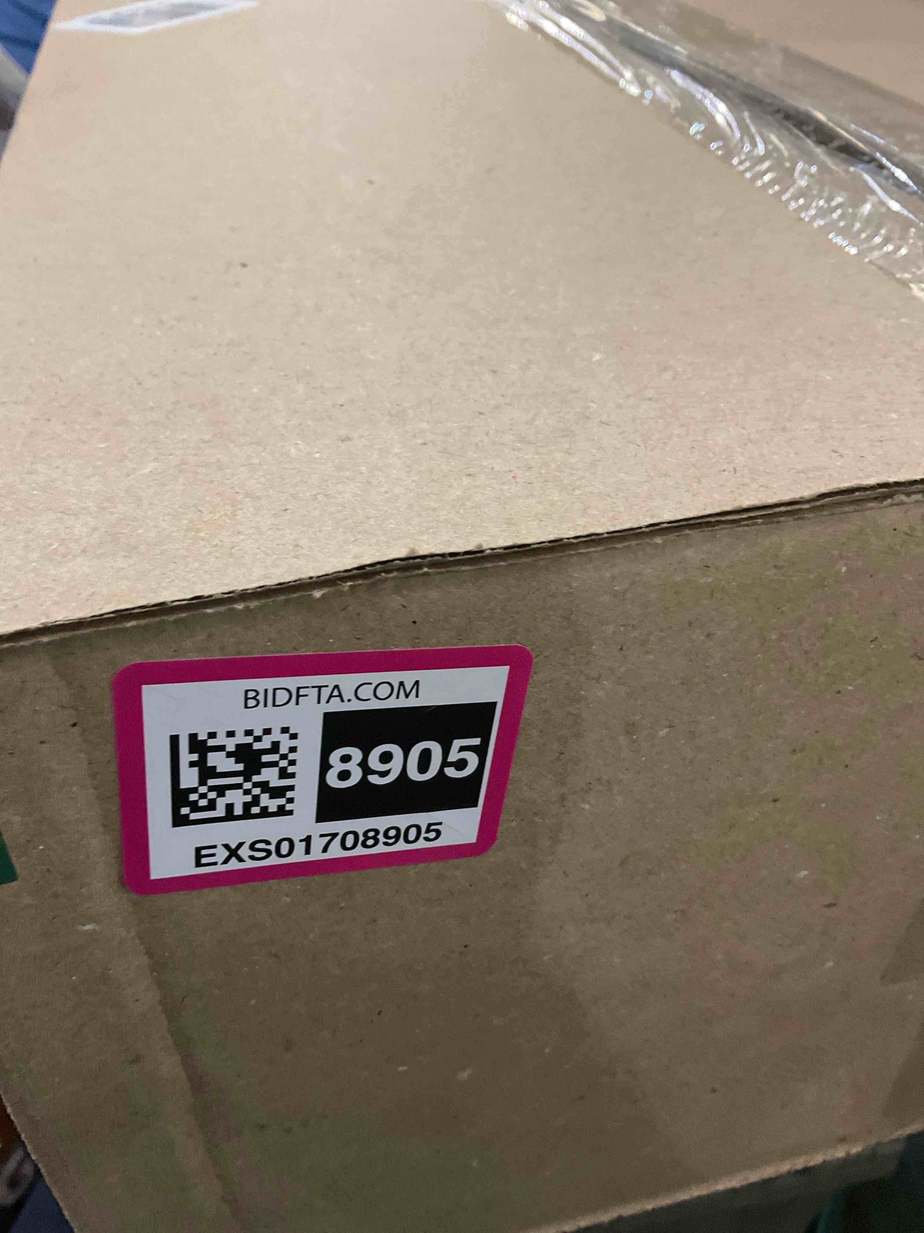 https://s3.amazonaws.com/lotting-images-prod/BargainHunt/EXS01708905_1715093754040.jpeg