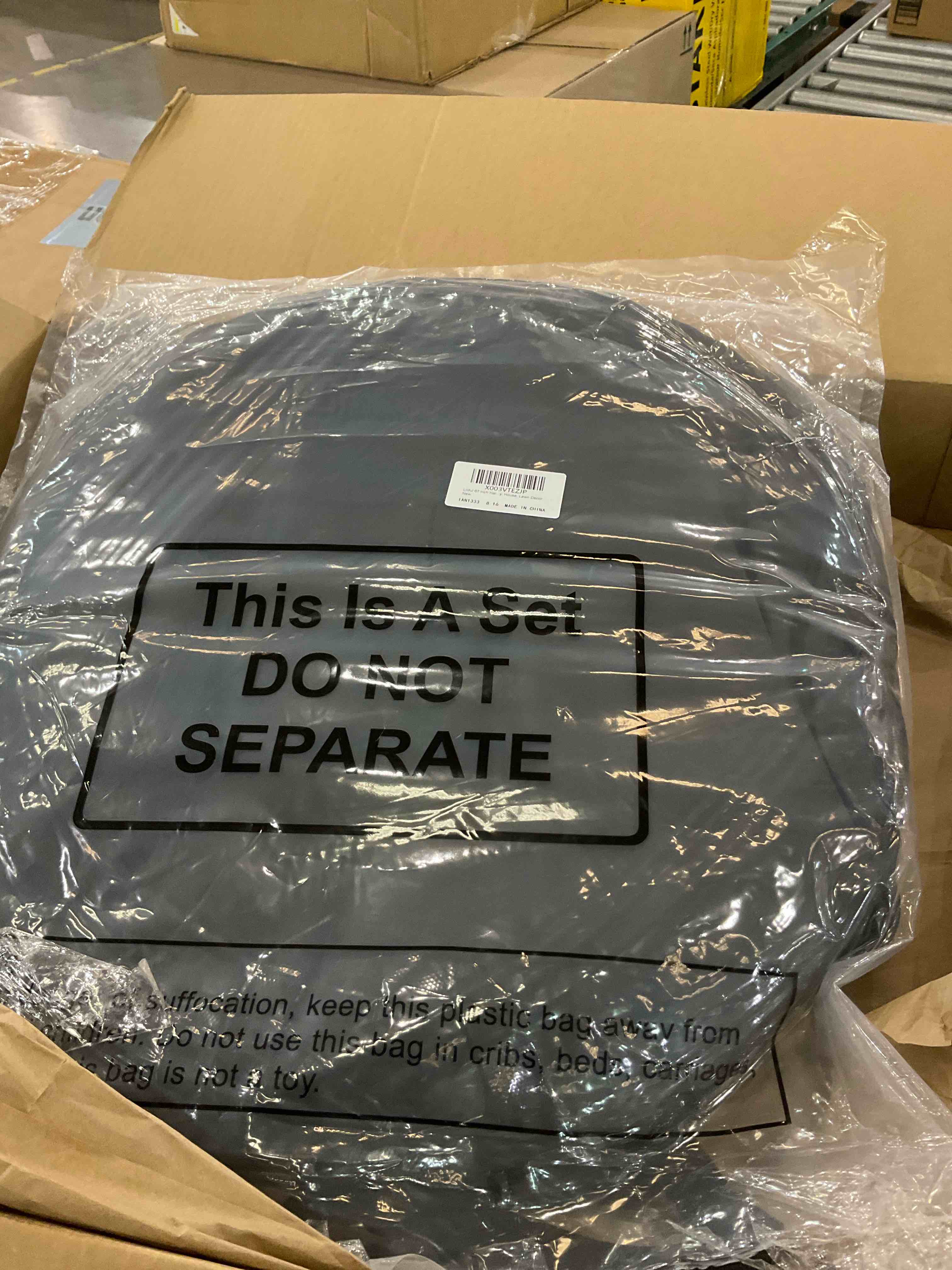 https://s3.amazonaws.com/lotting-images-prod/BargainHunt/EXS01708913_1715094495186.jpeg