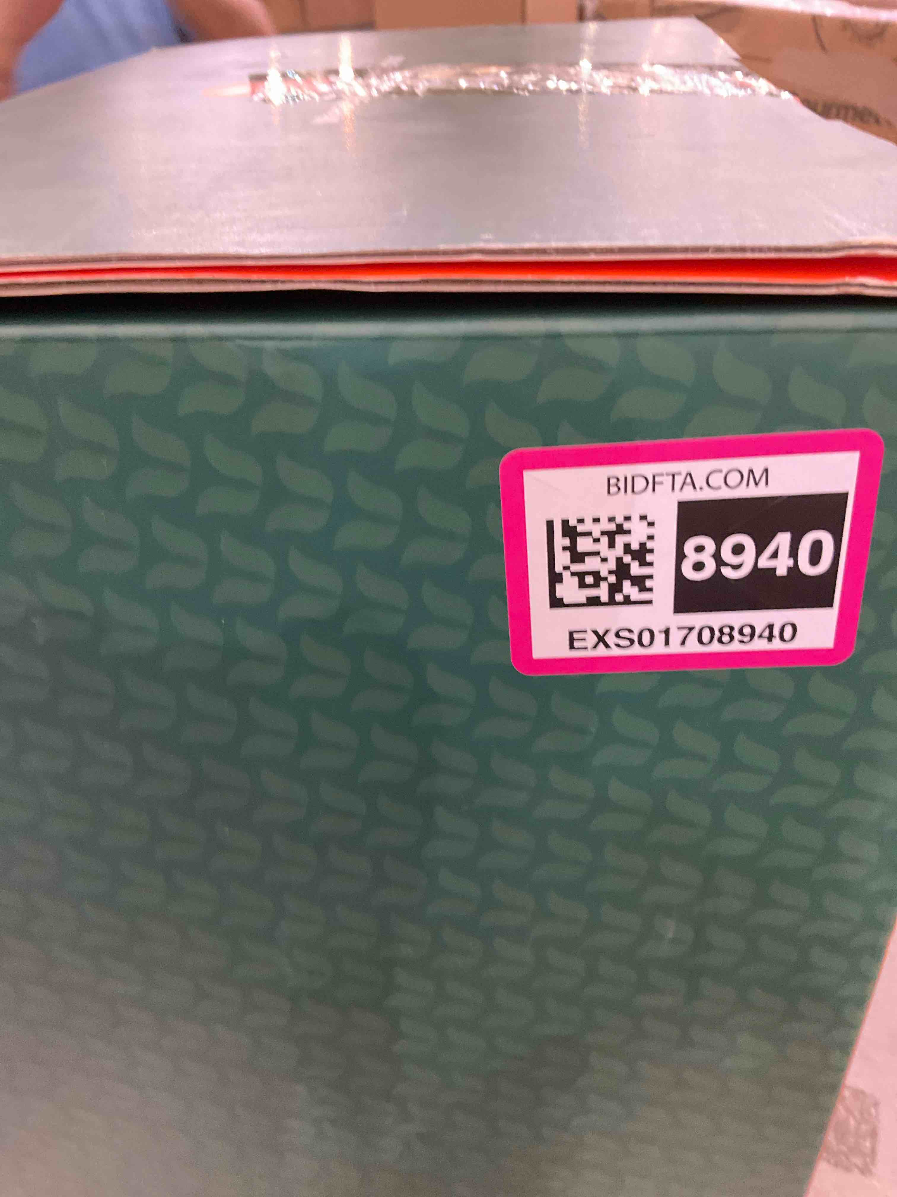 https://s3.amazonaws.com/lotting-images-prod/BargainHunt/EXS01708940_1715100460470.jpeg