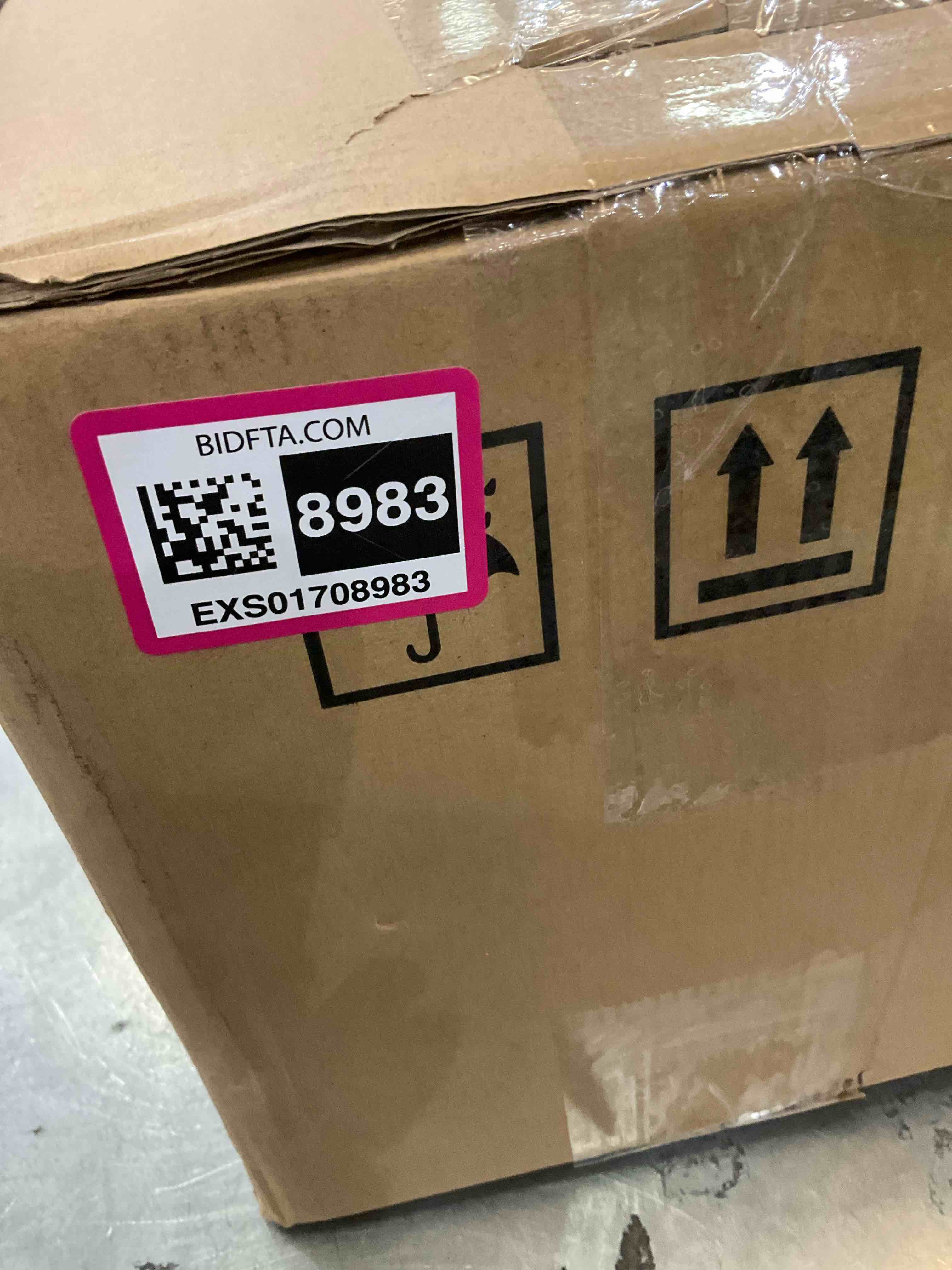 https://s3.amazonaws.com/lotting-images-prod/BargainHunt/EXS01708983_1715106421352.jpeg