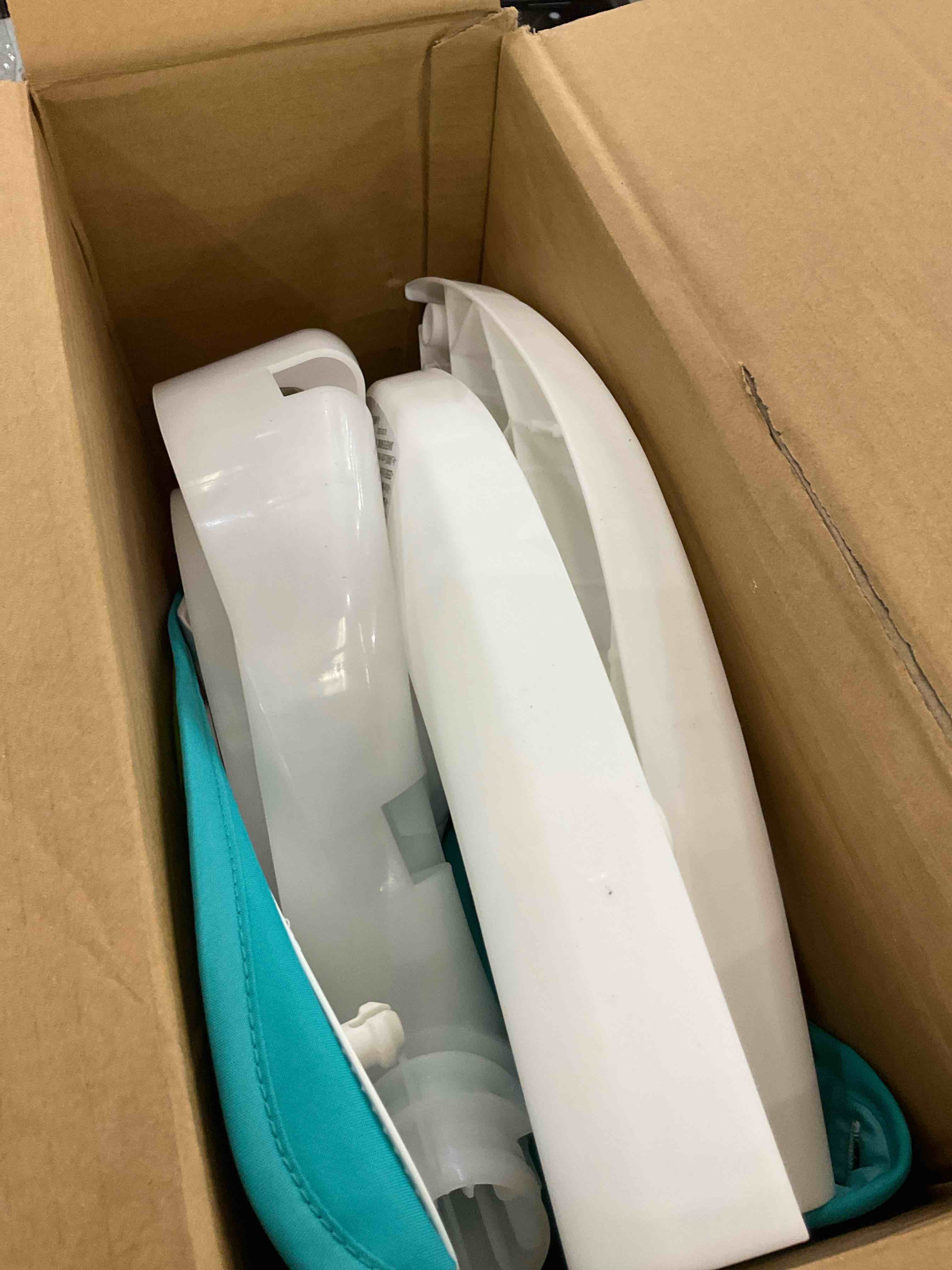 https://s3.amazonaws.com/lotting-images-prod/BargainHunt/EXS01708996_1715108025392.jpeg