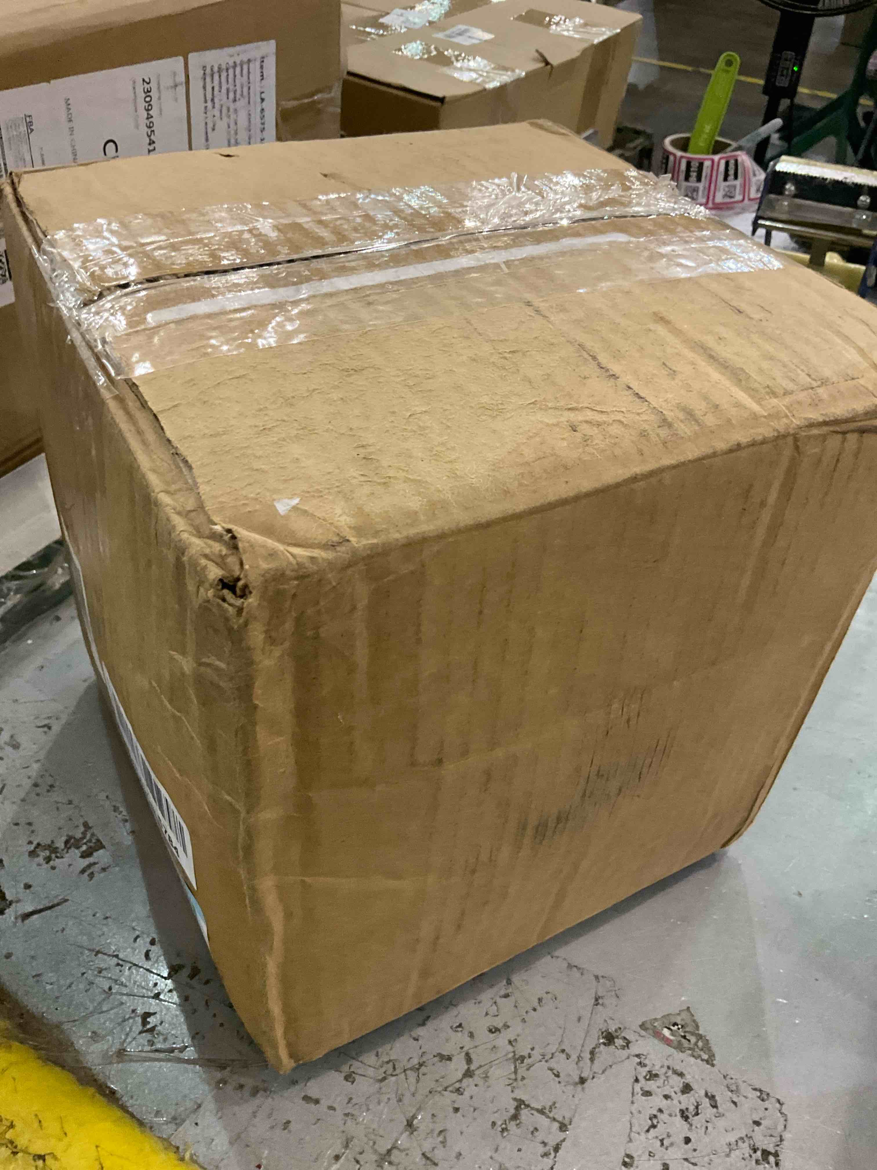 https://s3.amazonaws.com/lotting-images-prod/BargainHunt/EXS01709429_1719489583669.jpeg