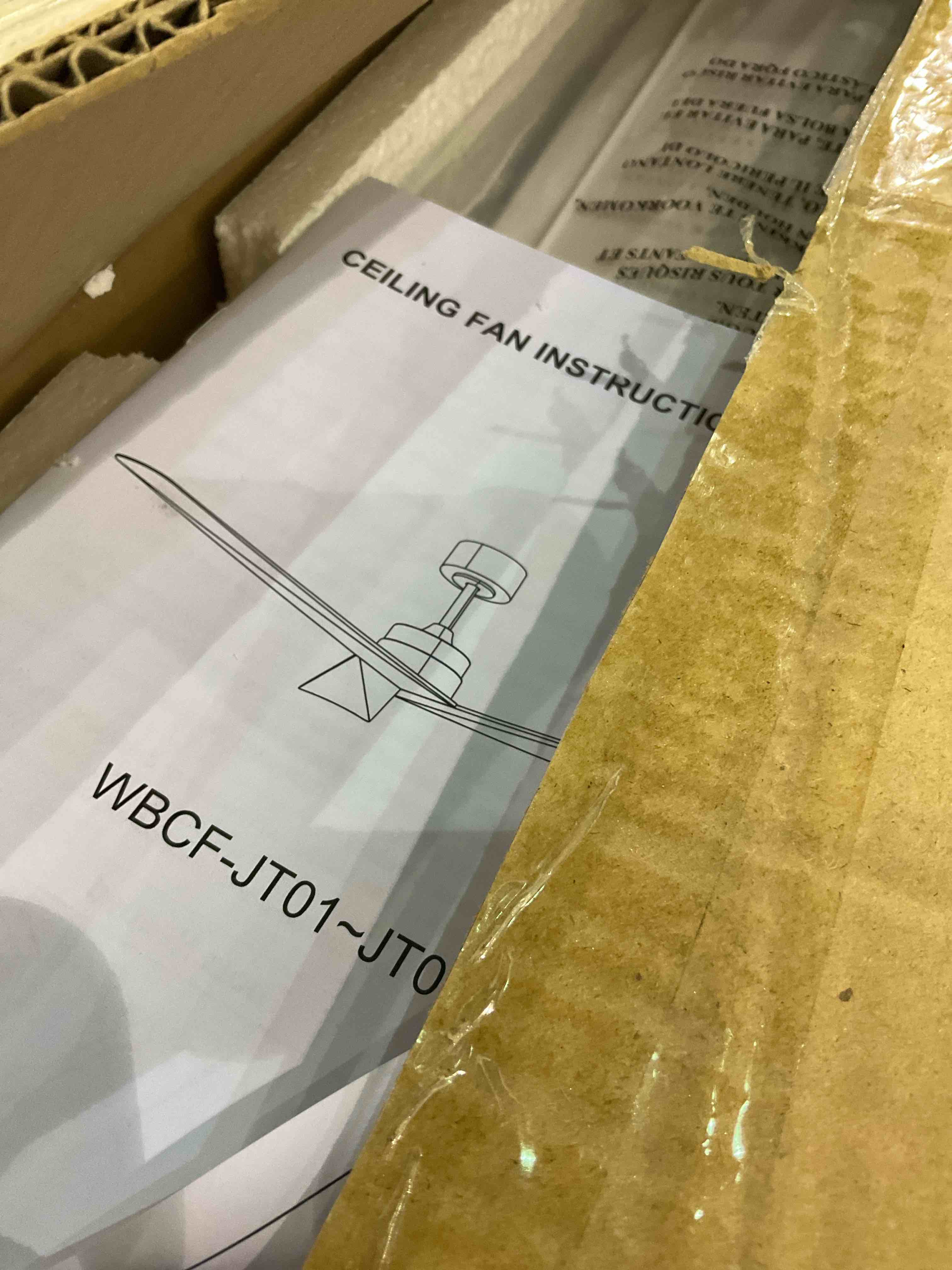 https://s3.amazonaws.com/lotting-images-prod/BargainHunt/EXS01709521_1713357040424.jpeg