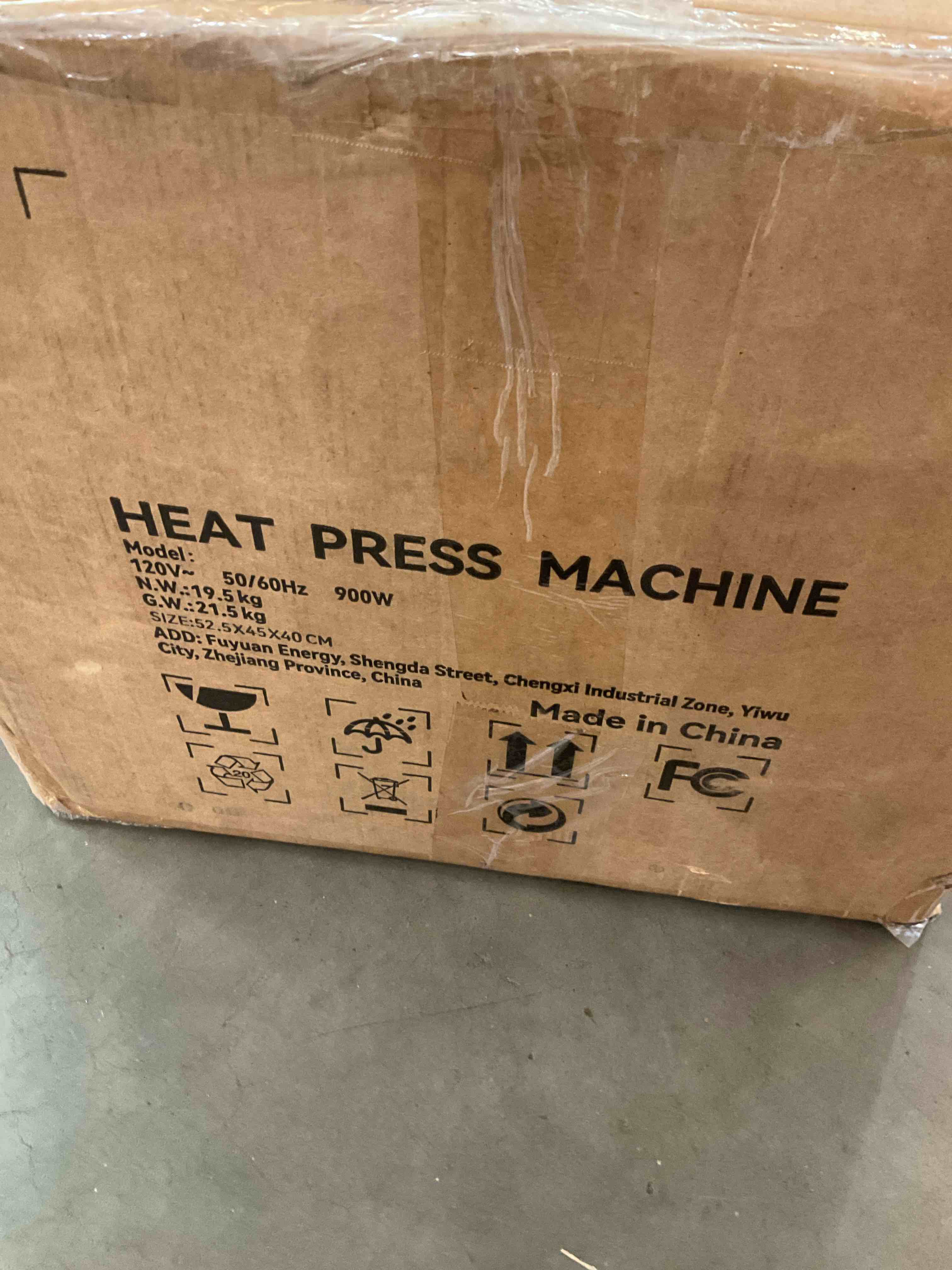 https://s3.amazonaws.com/lotting-images-prod/BargainHunt/EXS02077114_1723739751601.jpeg