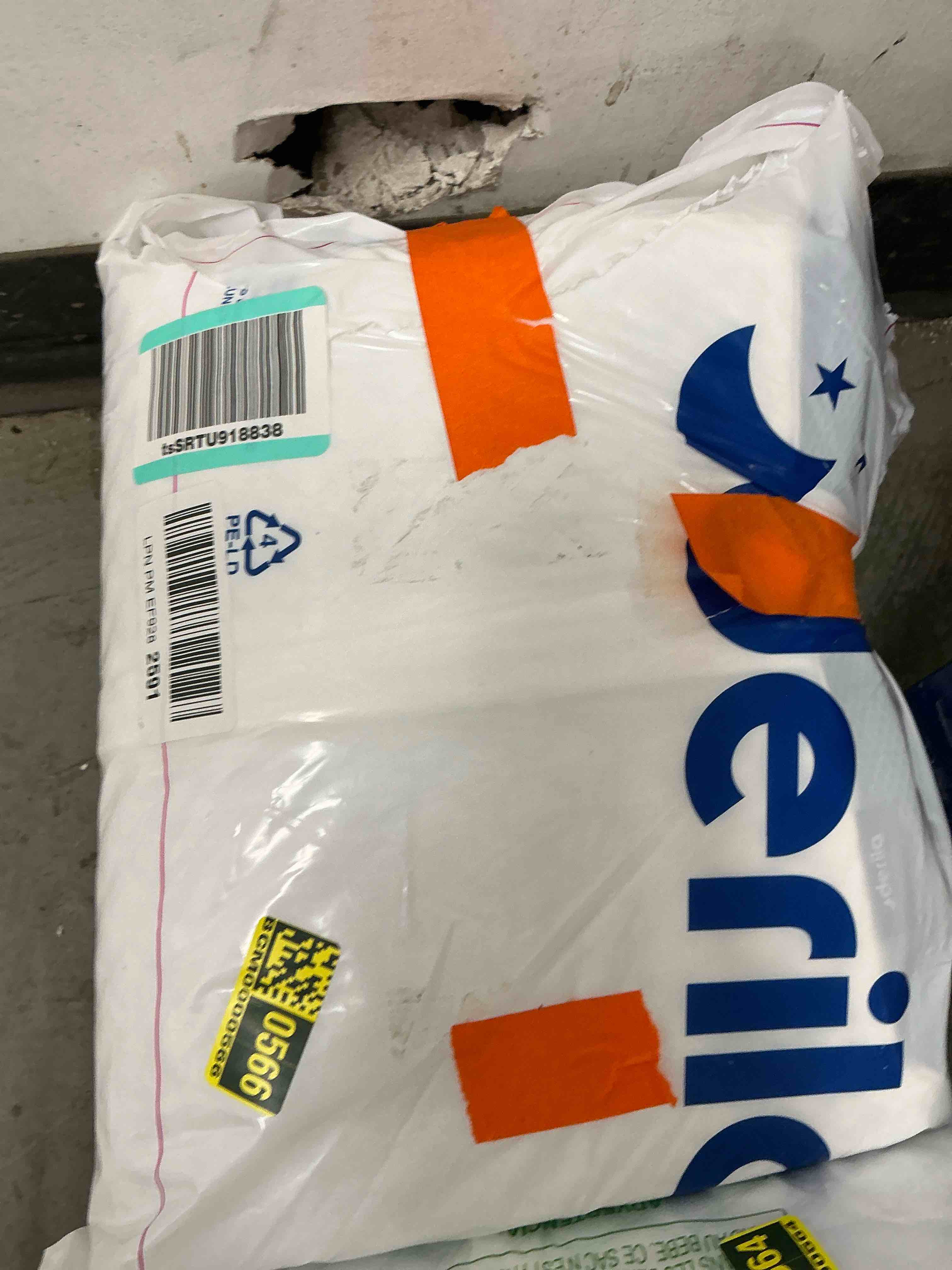 https://s3.amazonaws.com/lotting-images-prod/Bascom/BCM0000566_1759841020703.jpeg
